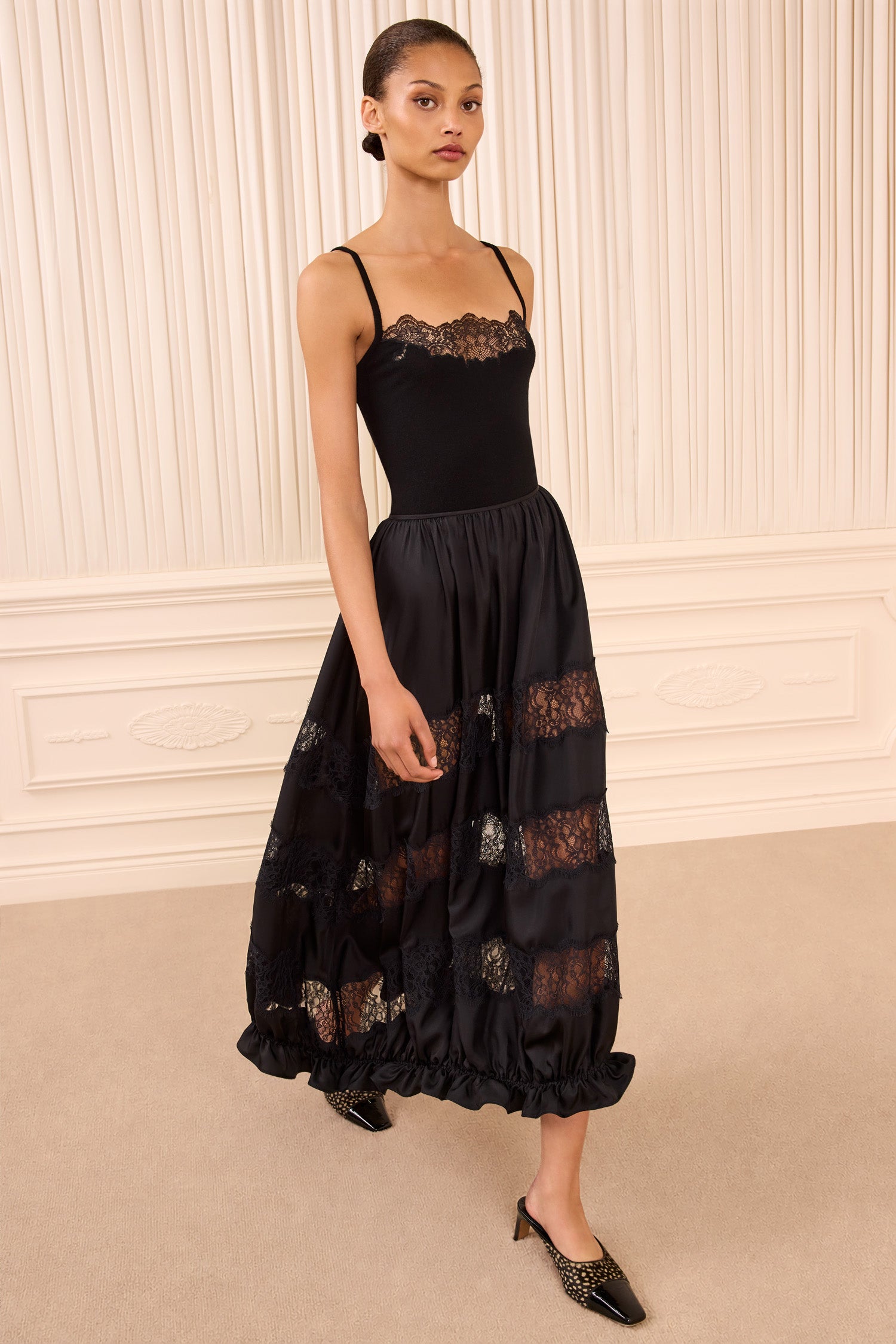 Ulla Johnson Chantal jupe midi Noir soie dentelle