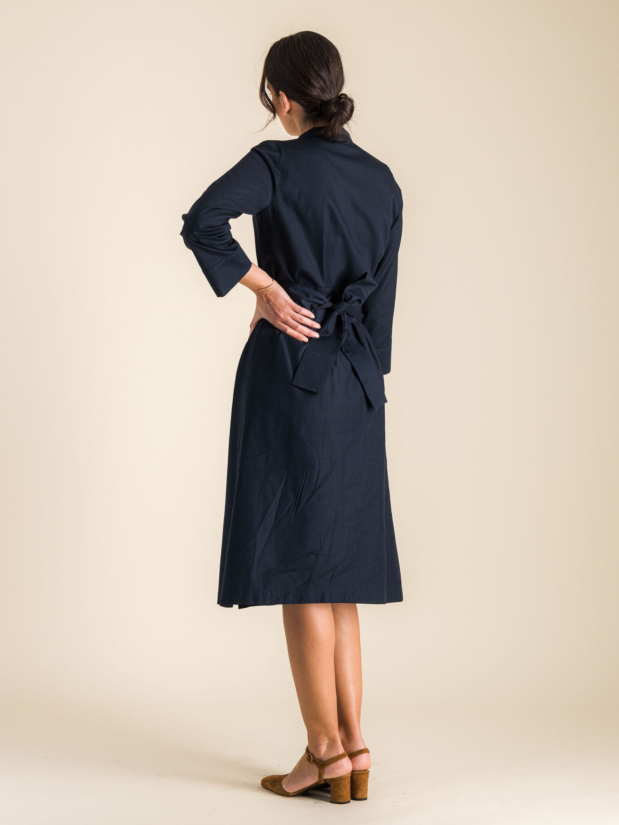 Anahide Saint André Ava robe portefeuille coton bleu marine 38