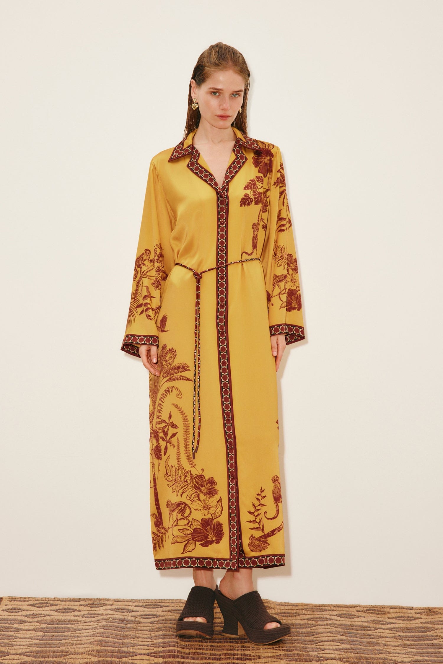 Alemäis Banana Blossom Silk Shirtdress robe soie