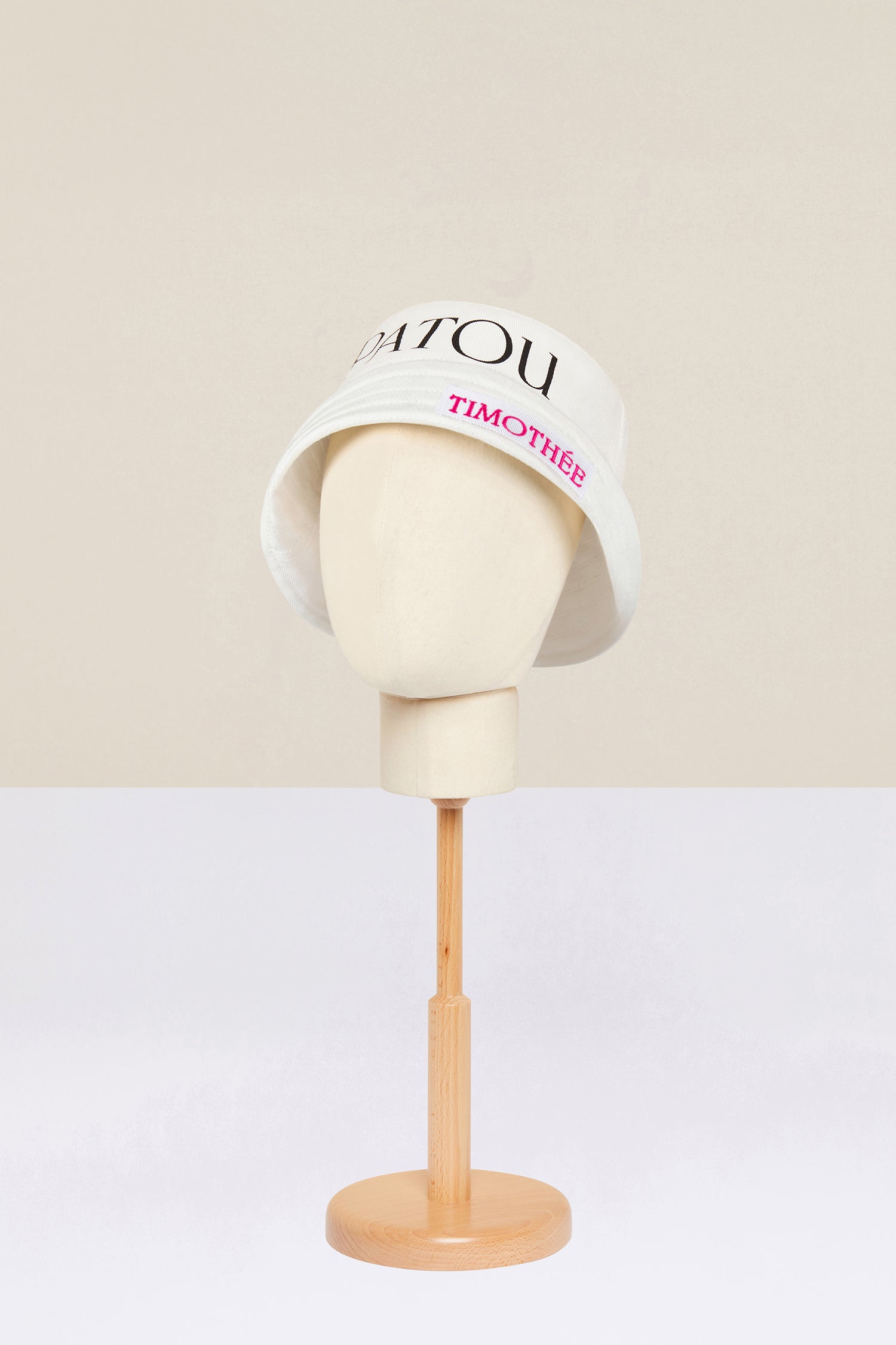 Patou Accessories Bob AC036 chapeau blanc TU
