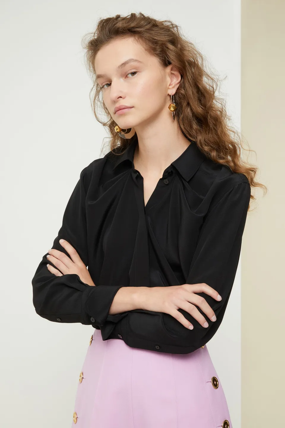 Patou BL003 blouse soie noire drapée