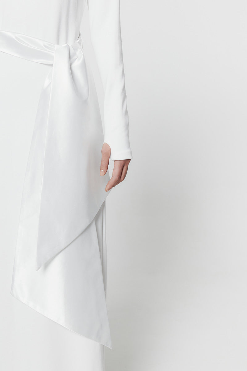 ATU Body Couture Moonlight Backless robe blanche dos nu