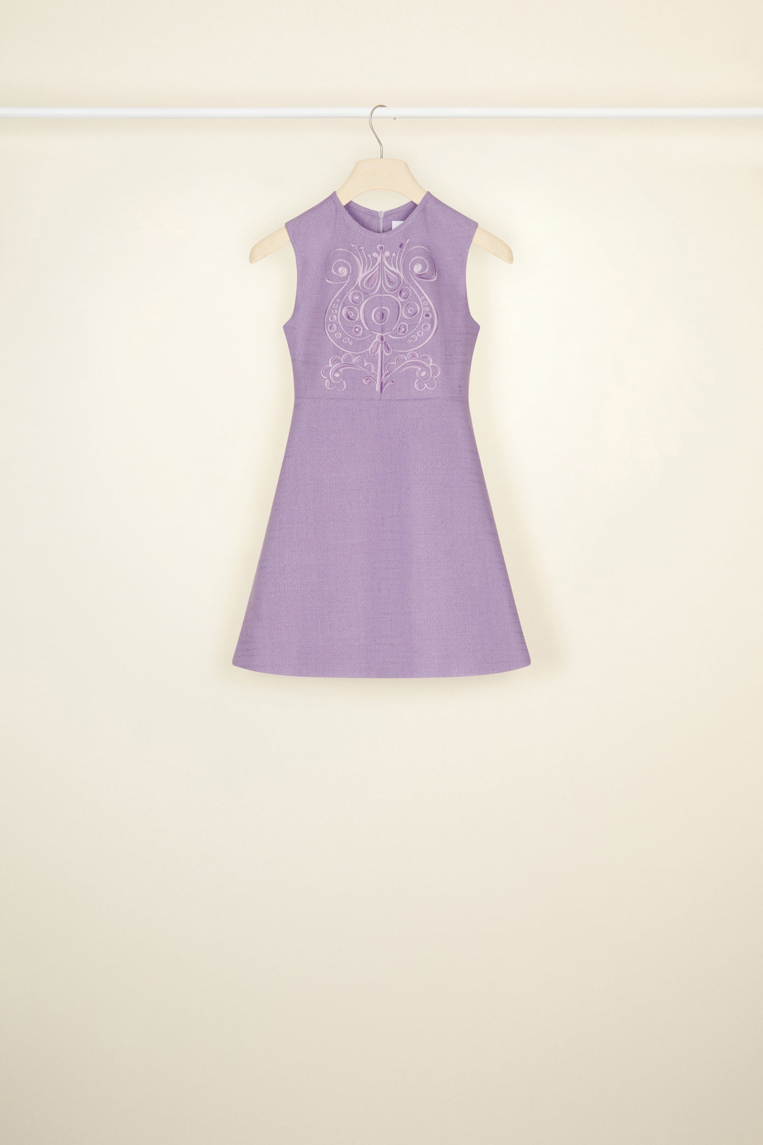 Patou robe mini DR076 tweed brodée lavande