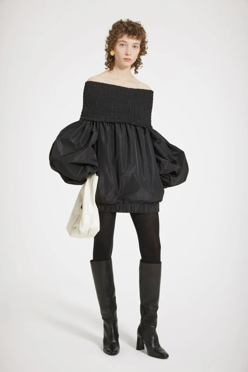 Patou DR127 robe noire faille épaules dénudées femme