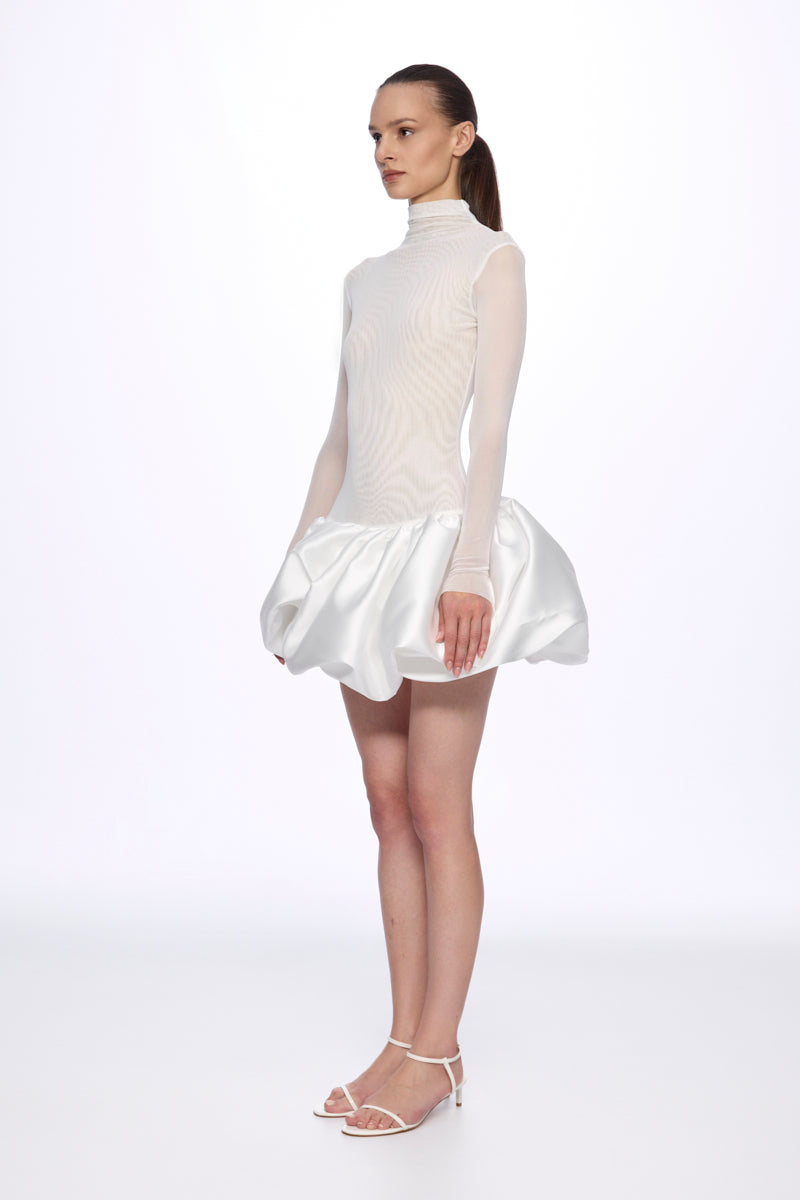 ATU Body Couture mini robe blanche tulle volant taille basse