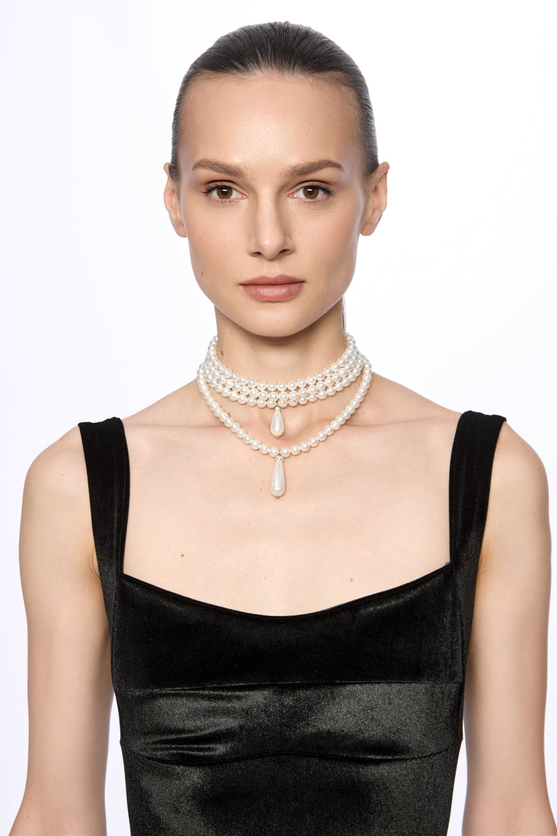 ATU Body Couture Pearl collier perles nacre pendentif poire