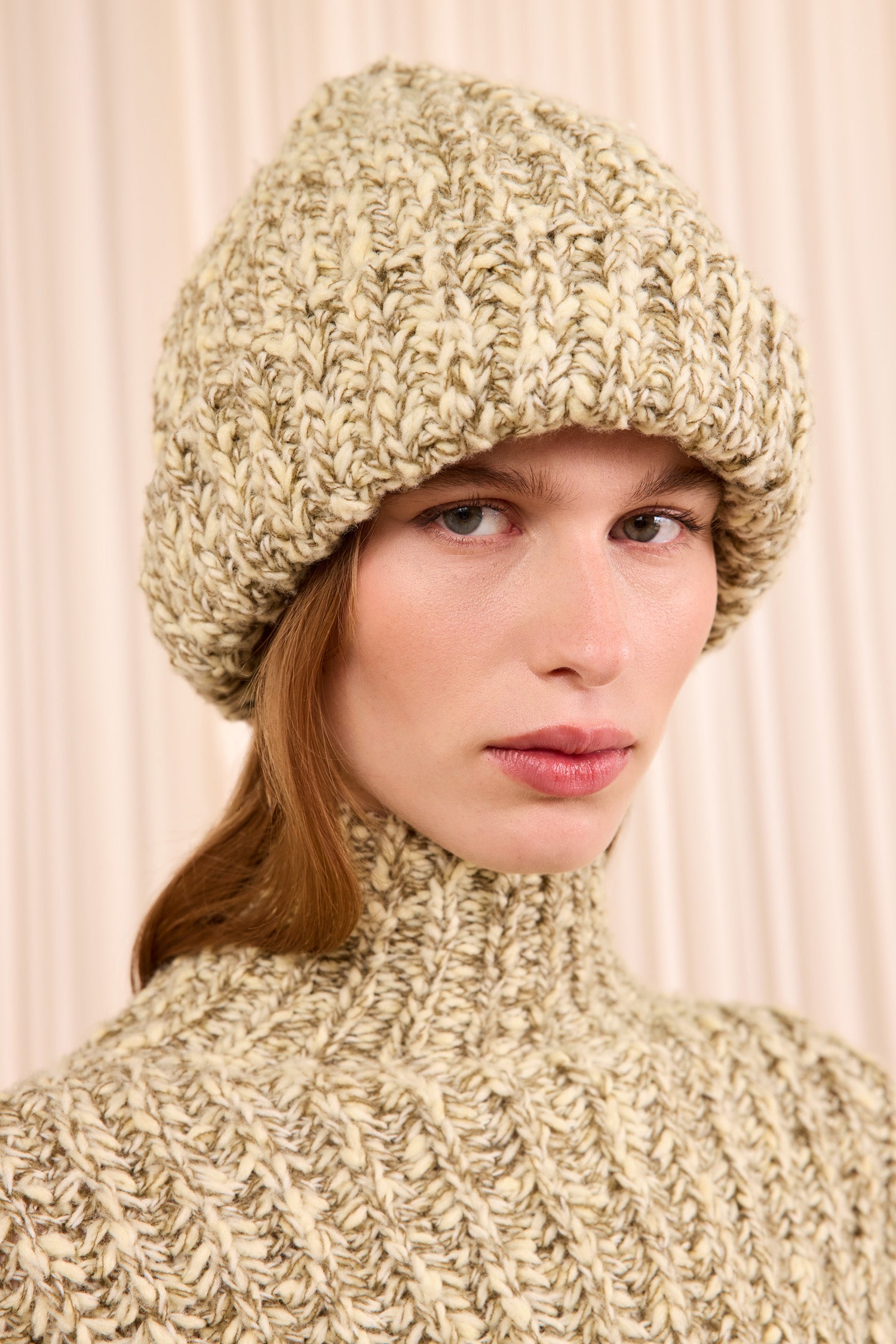 Ulla Johnson Ollie bonnet Alabaster laine mouchetée