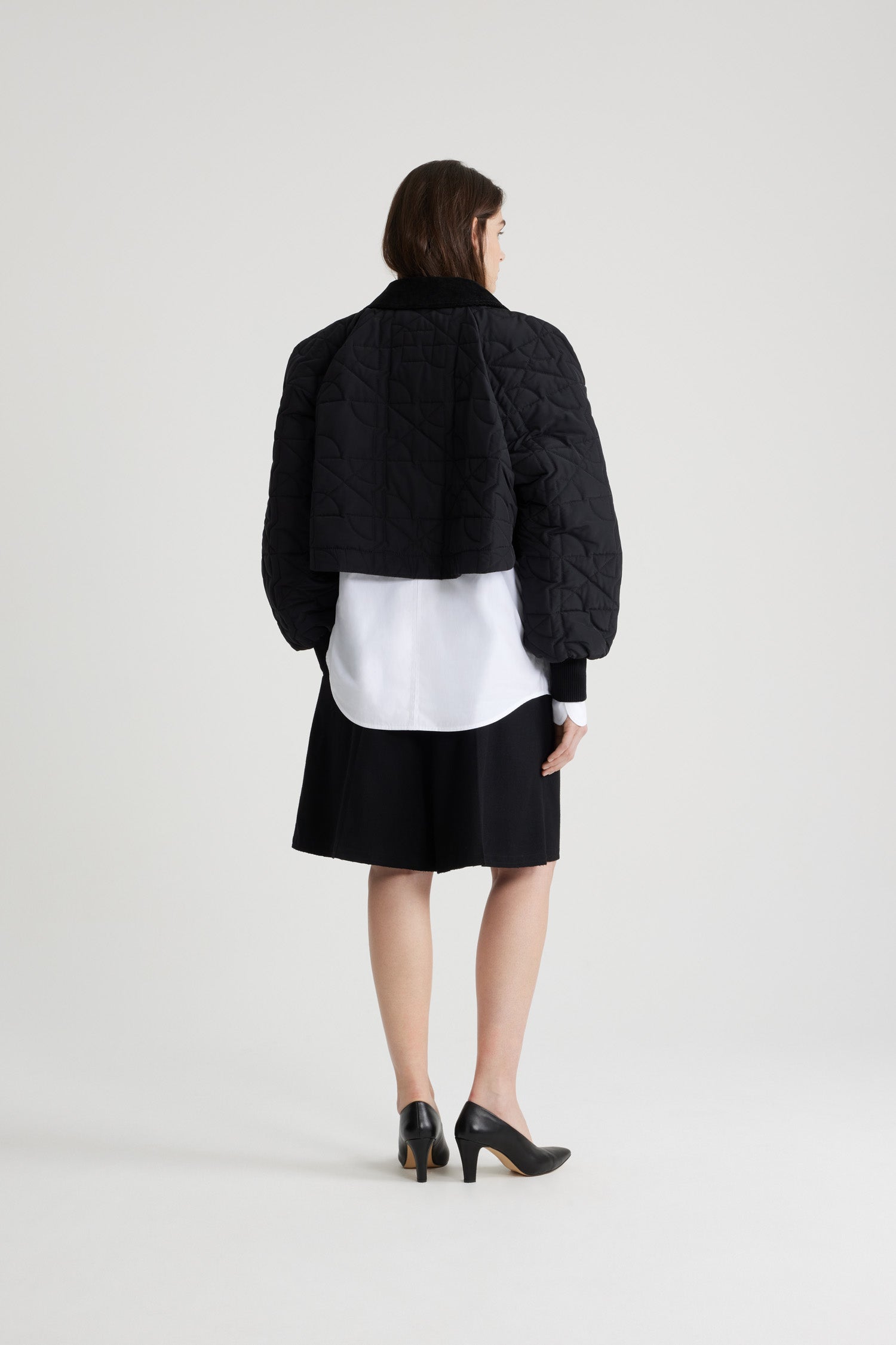 Patou Jackets H24OU0270188999B bomber noir cropped nylon recyclé