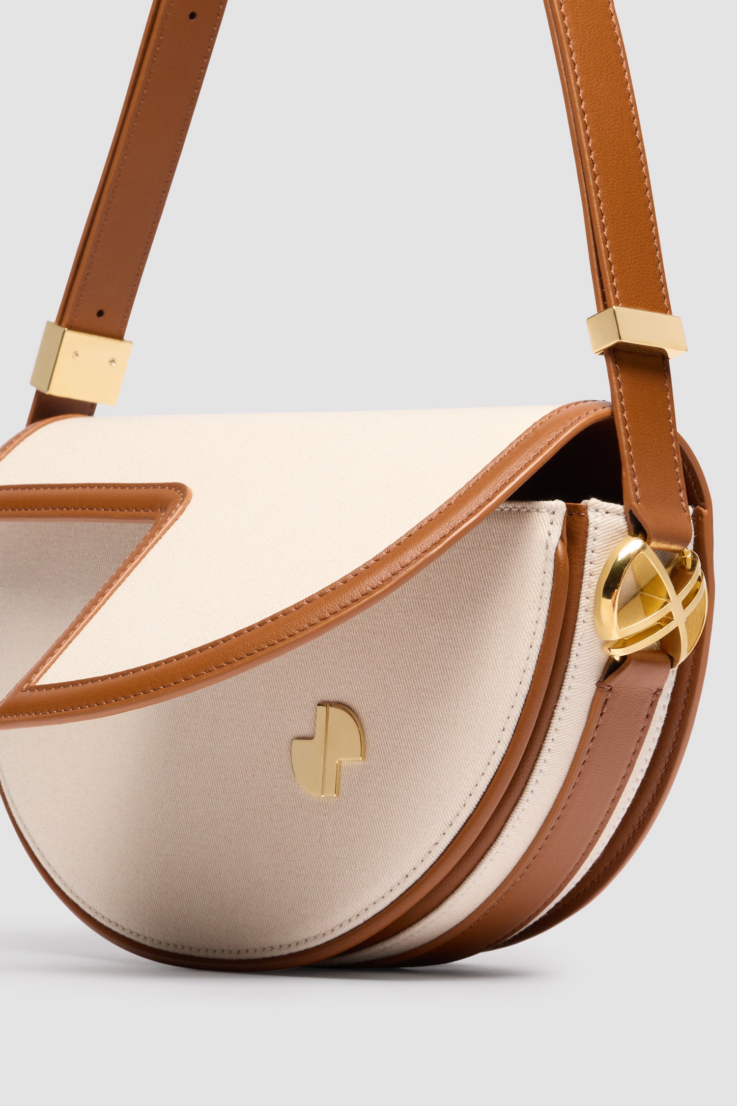 Patou Le Patou P25BA0235500811C sac cuir toile caramel