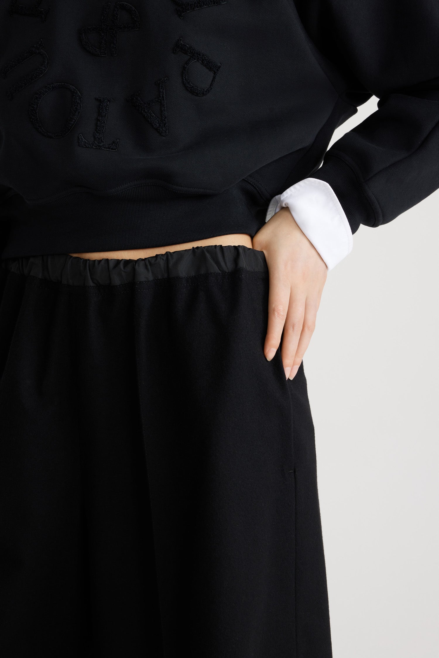 Patou H24TR043 short longline flanelle laine noir