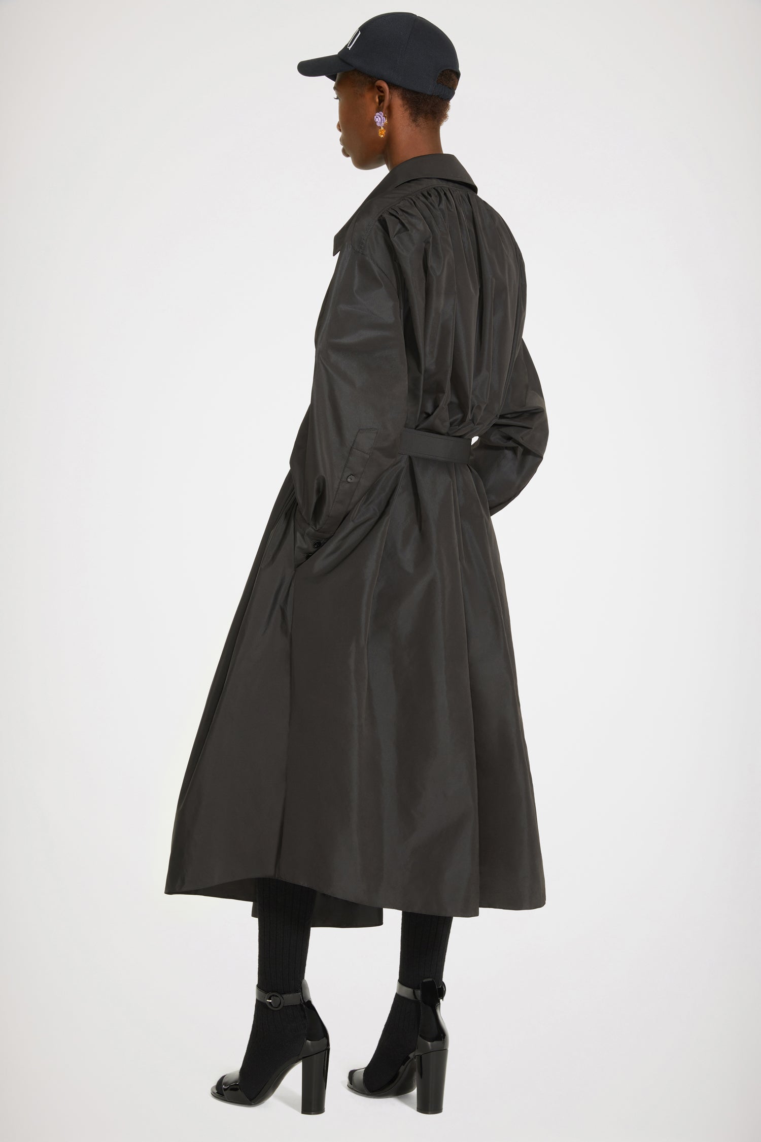 Patou DR095 Robe Maxi Noire Satin Recyclé Ceinture