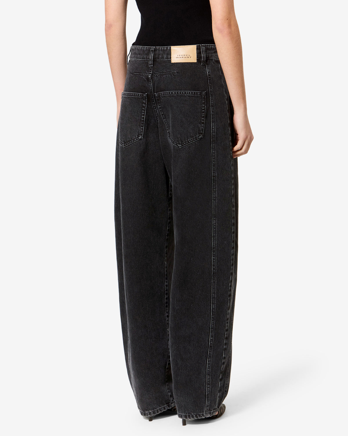 Isabel Marant Lisha jean noir délavé barrel taille haute