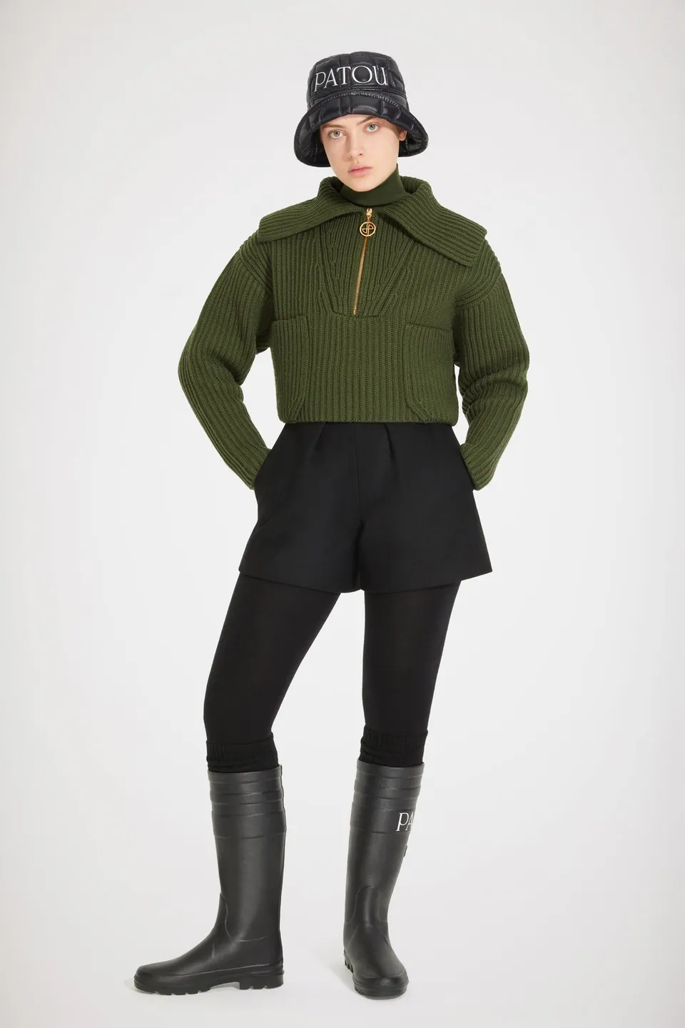 Patou H22KN0908055 pull laine kaki col zippé