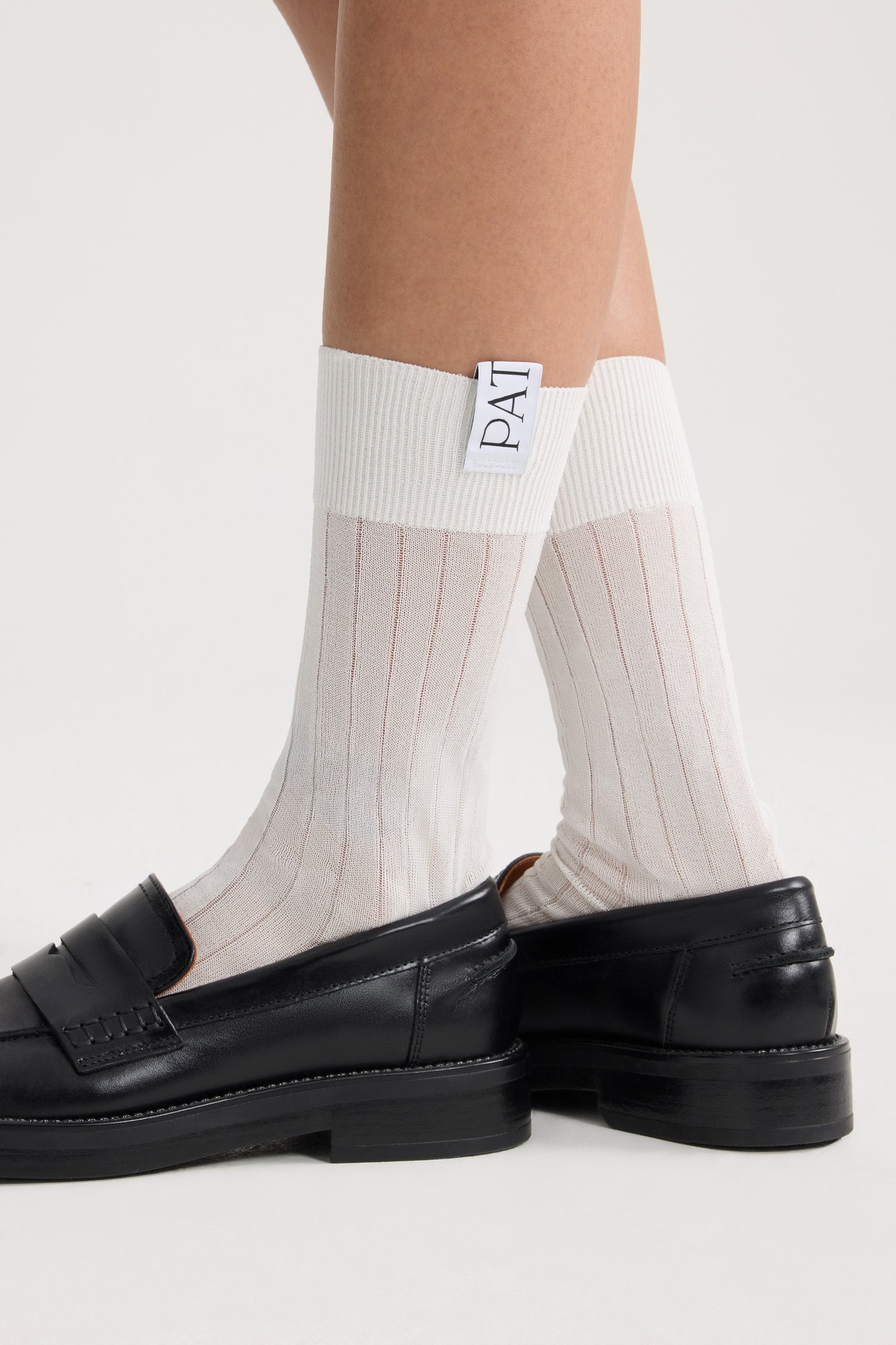 Patou AC119 chaussettes mi-mollet viscose blanches TU