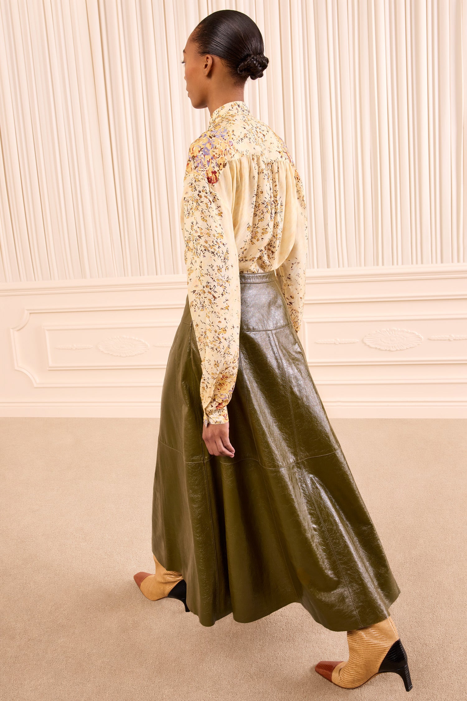 Ulla Johnson Aninda jupe midi cuir Lichen