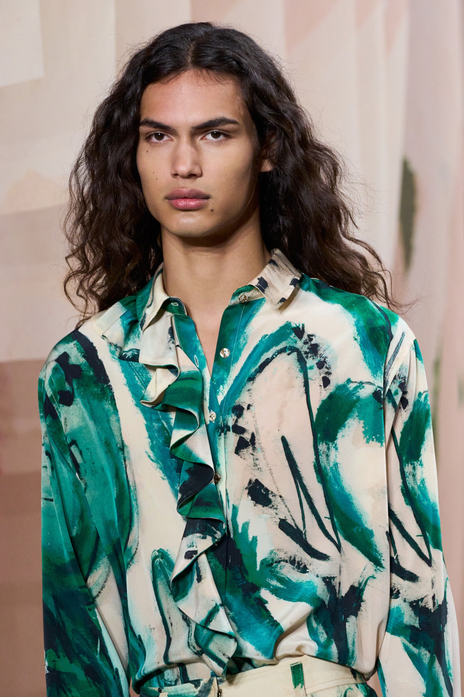 Ulla Johnson Study Blouse en Soie Portrait In Green