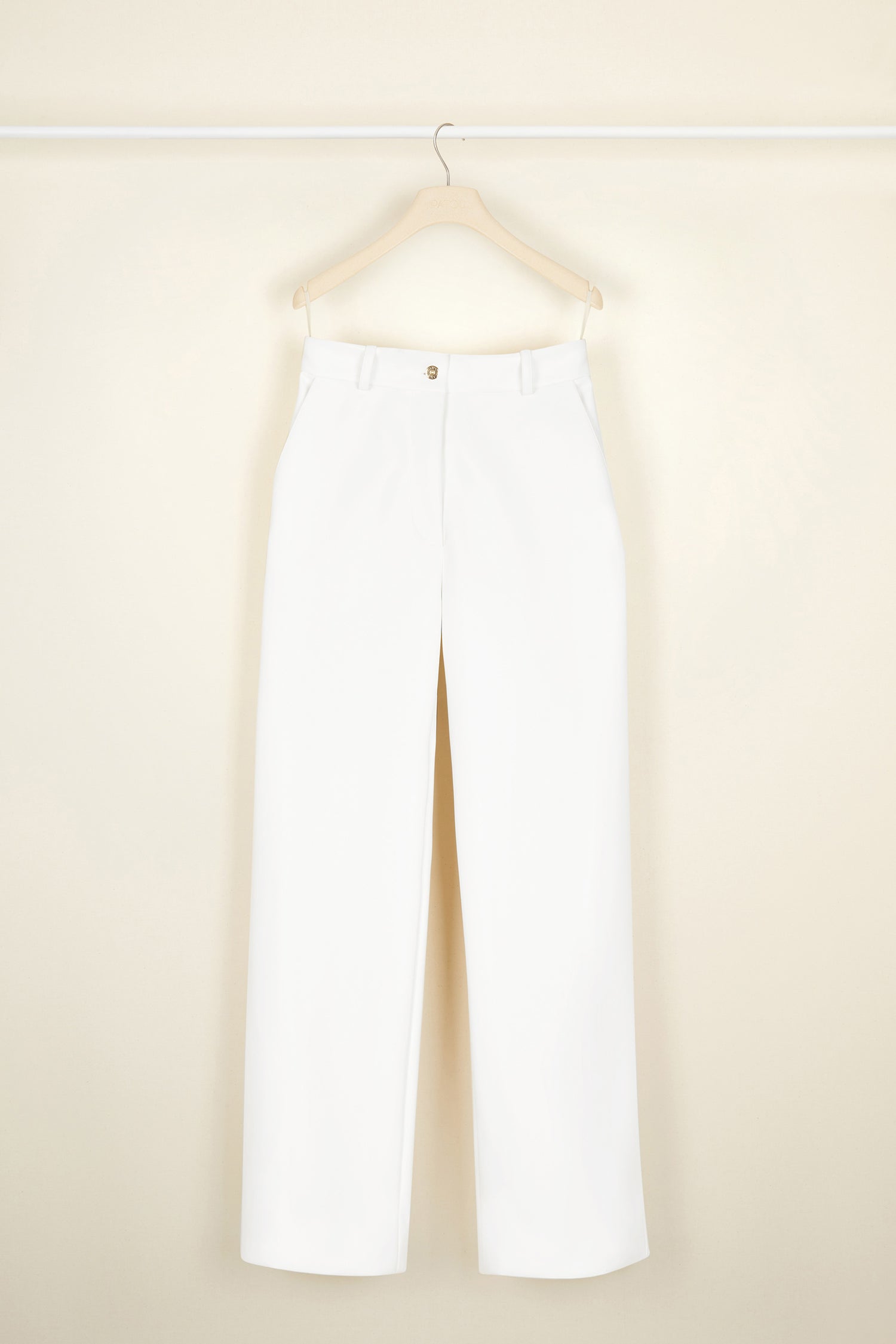 Patou TR002 pantalon cuir vegan ivoire droit