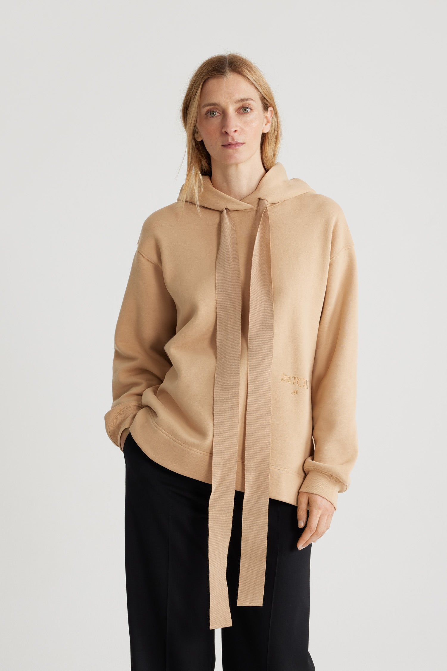 Patou Archive JE037 hoodie coton bio biscuit