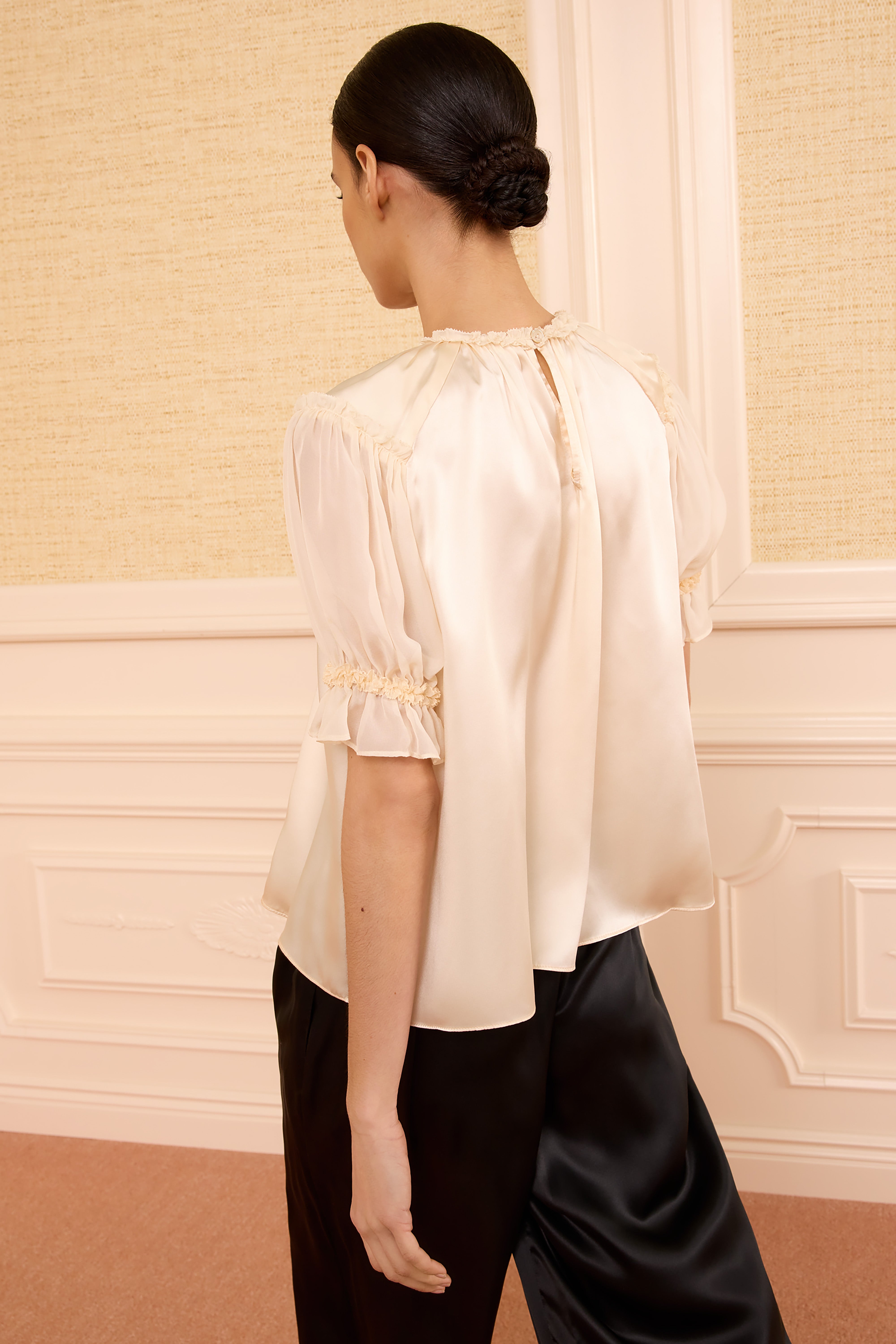 Ulla Johnson Alina top soie Ivory manches bouffantes