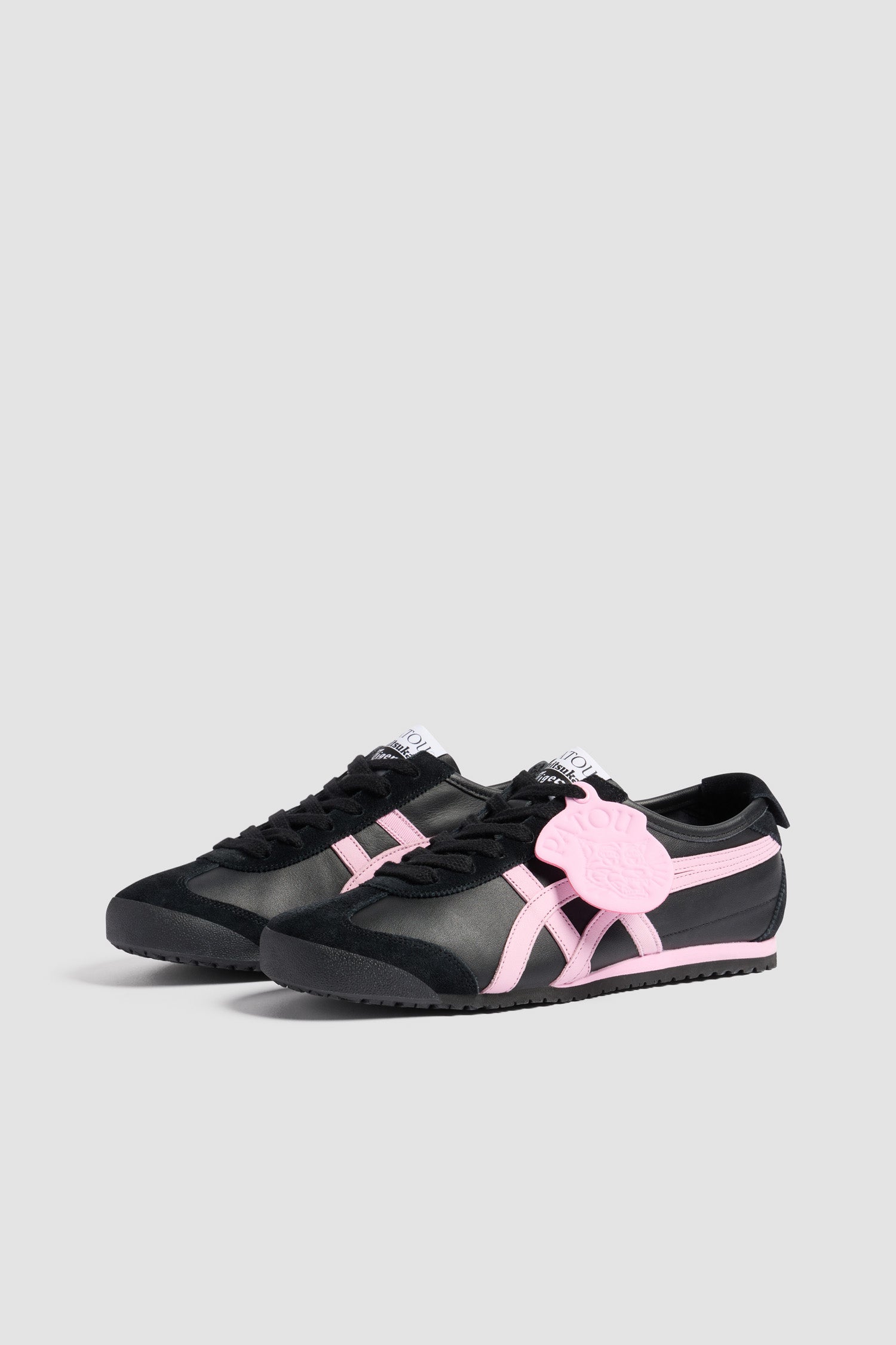 Patou x Onitsuka Tiger FO012 baskets cuir noir Mexico 66
