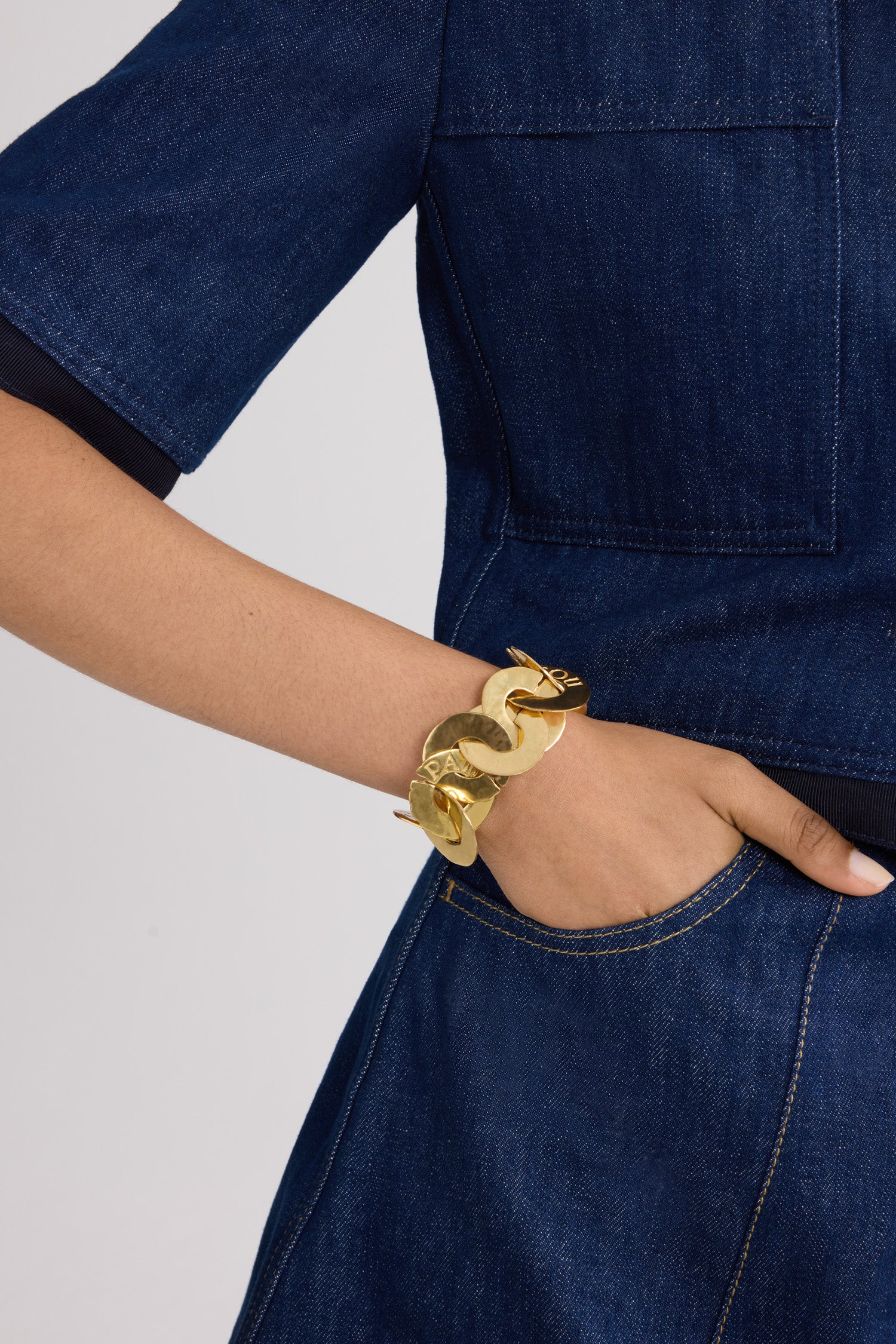 Patou JW095 bracelet laiton doré pièces Gold