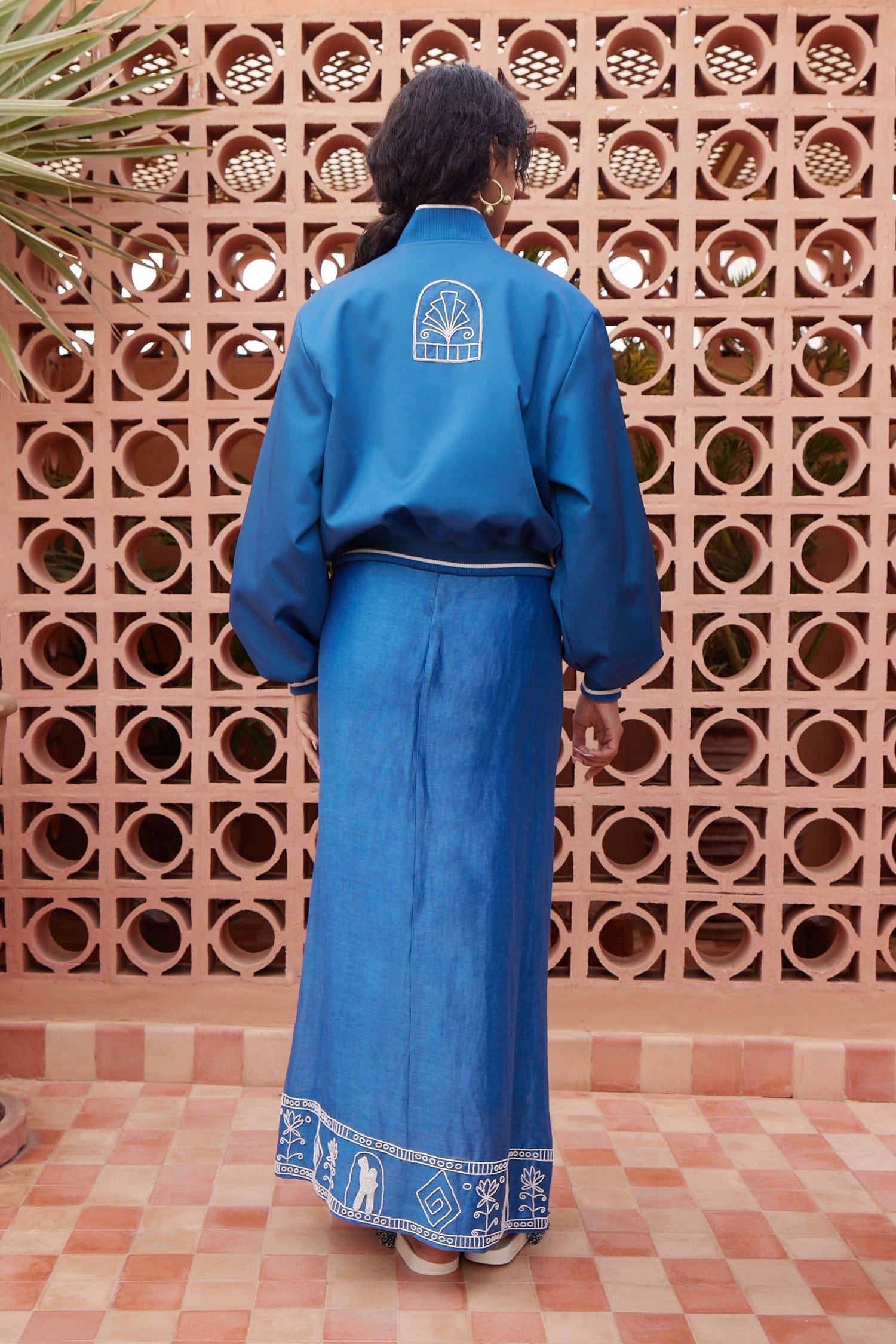 Alemäis Yasmeen Embellished bomber matelassé perlé