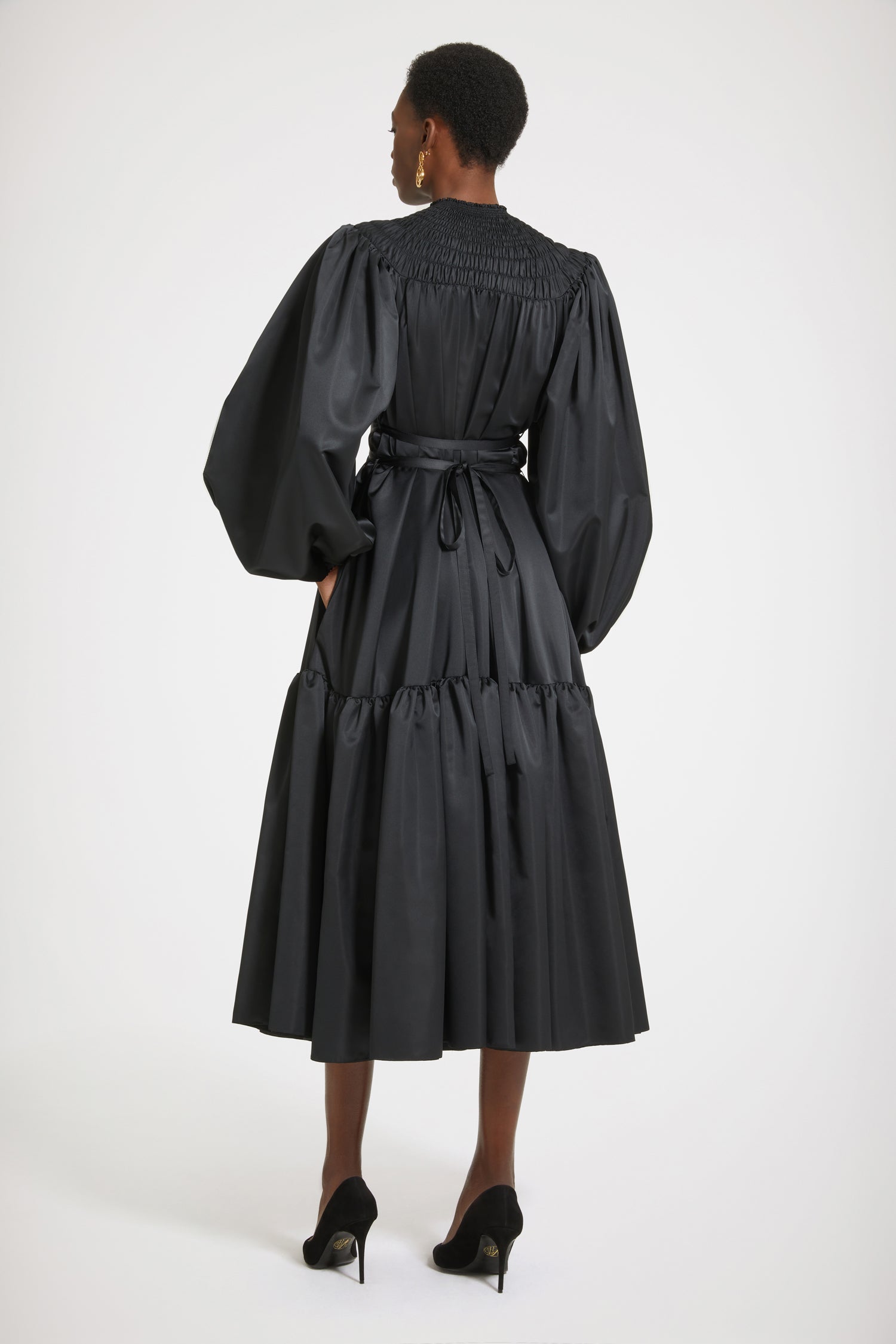 Patou H23DR1200152999B robe maxi satin noir smock