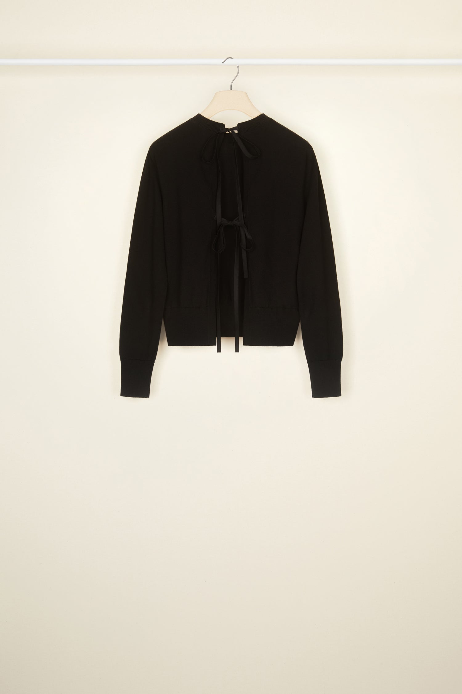 Patou Knitwear P22KN0708047999B pull noir dos ouvert