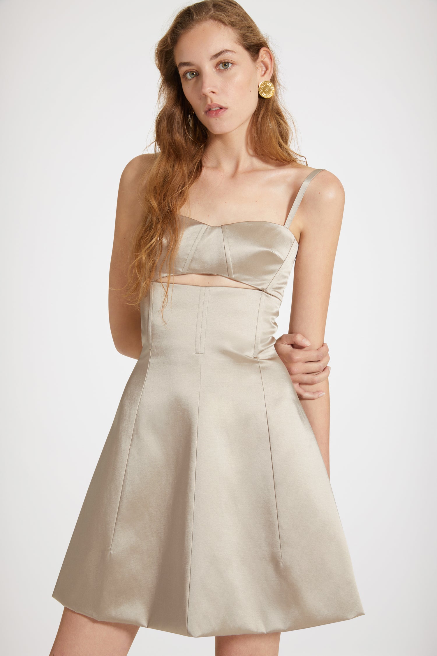 Patou DR111 robe satin coton bio gris Eiffel décolletée