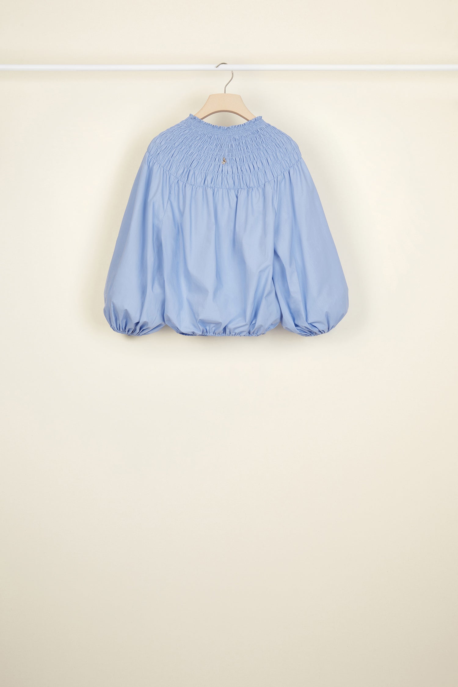Patou P20TO0040017620B top court bleu coton smocké