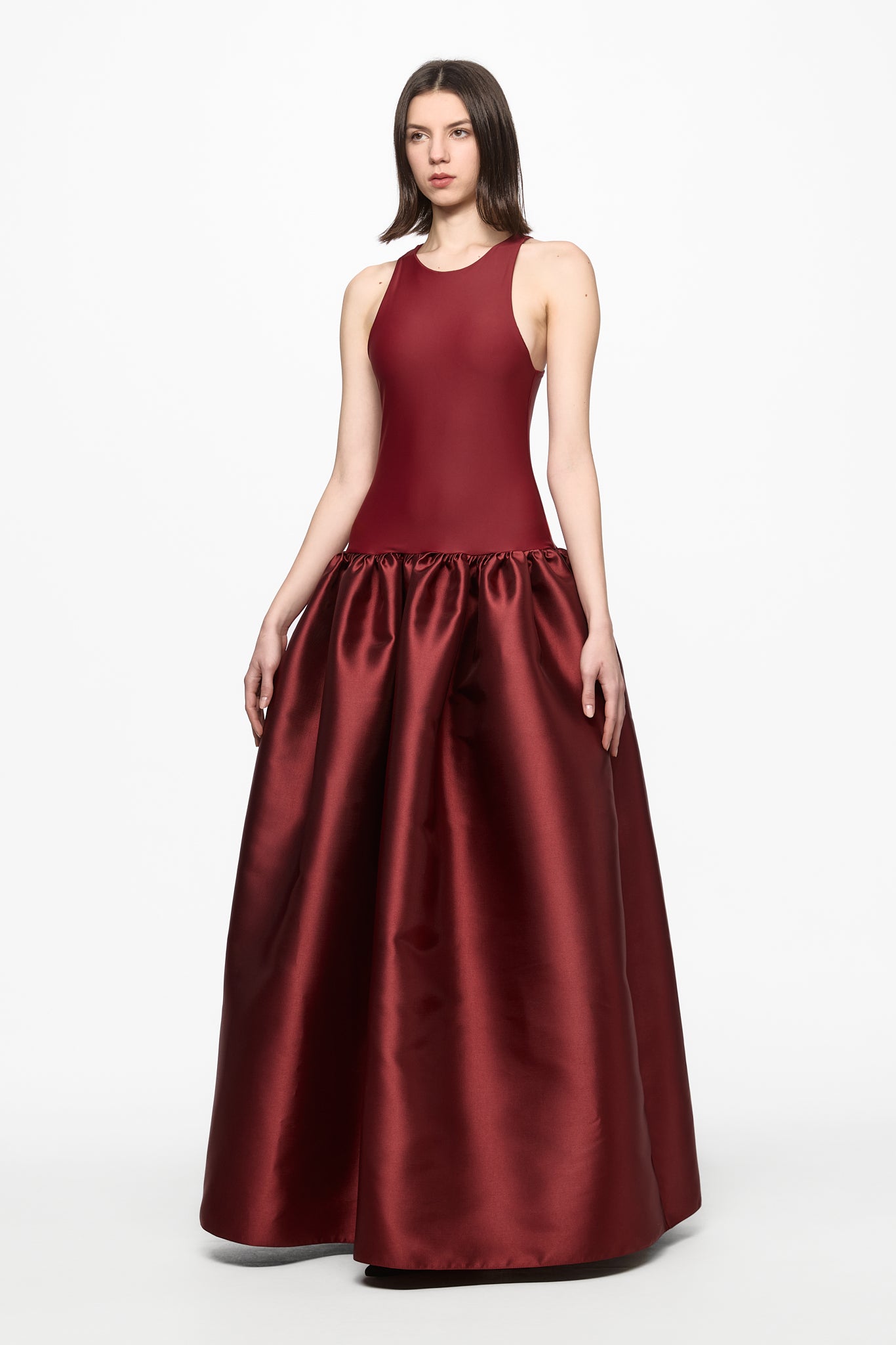 ATU Body Couture robe longue bordeaux jupe taffetas taille S