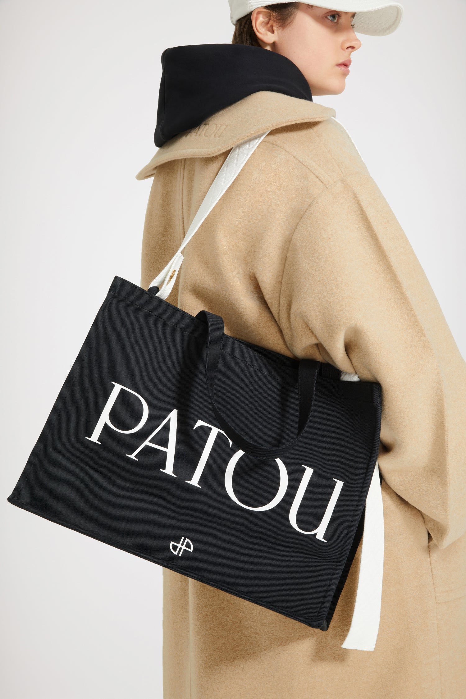 Patou CO013 manteau maxi laine double-face Biscuit