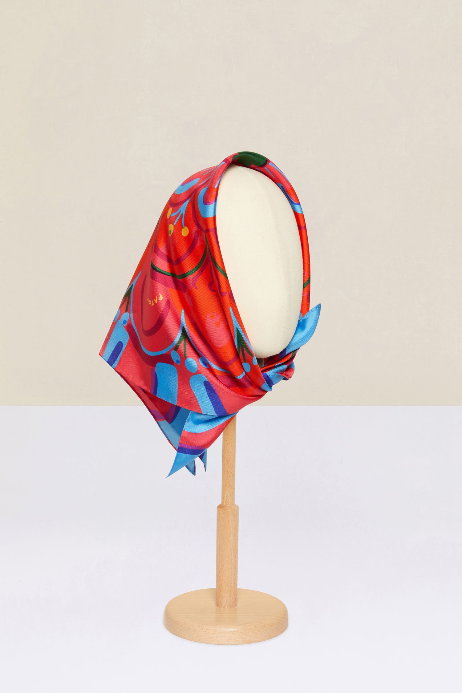 Patou Accessories foulard soie imprimé Strawberry Flower TU