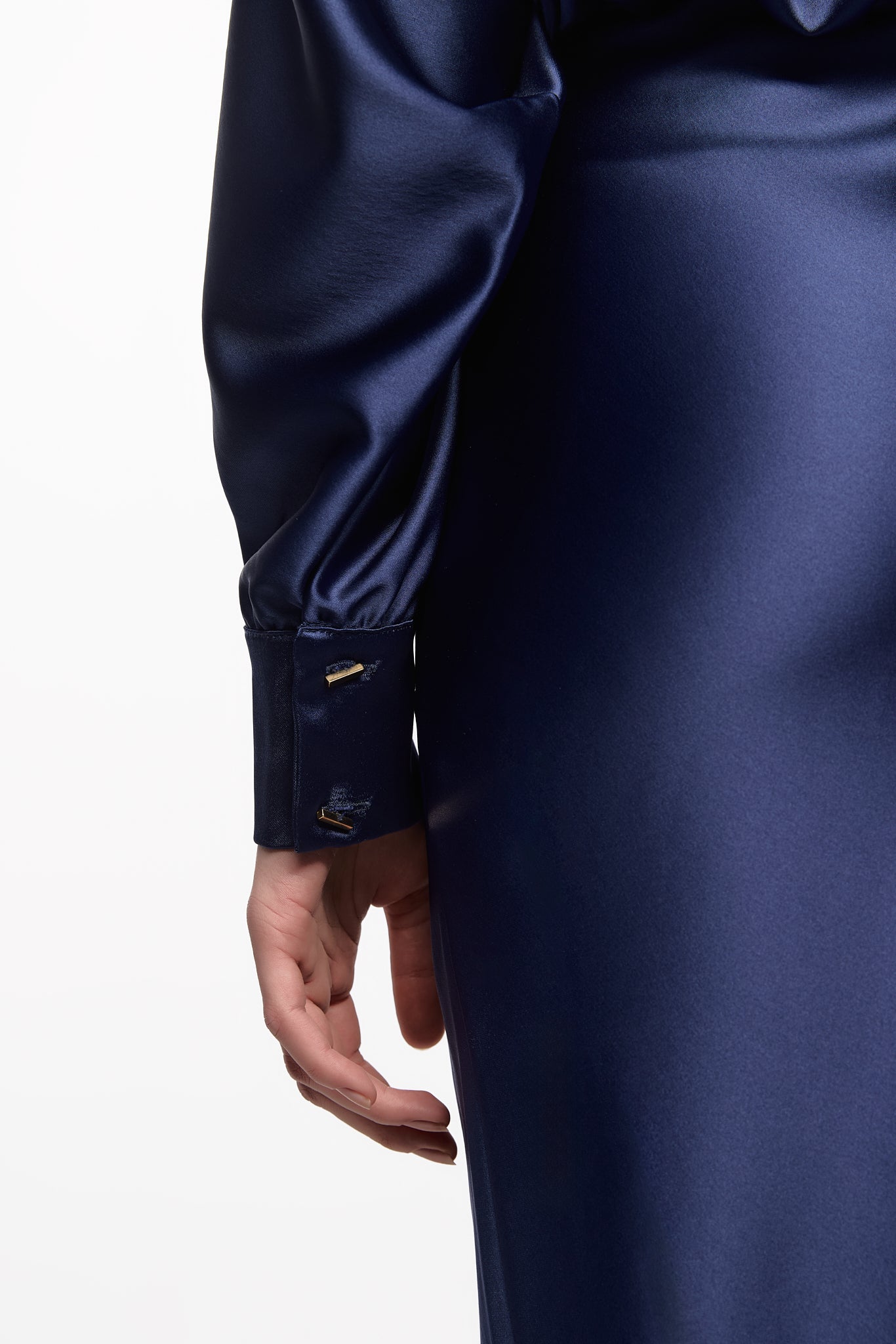 ATU Body Couture Long and formal robe longue satin bleu marine col V