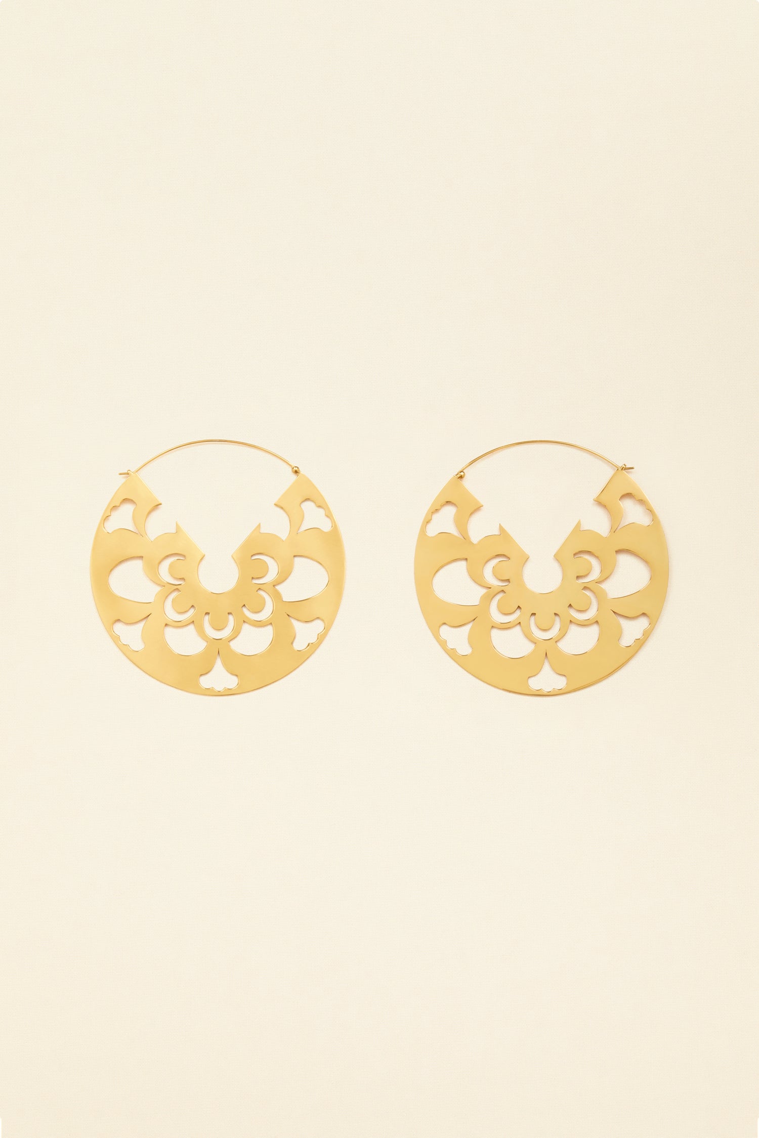 Patou Jewellery boucles A21JW0641000299G créoles doré ajouré