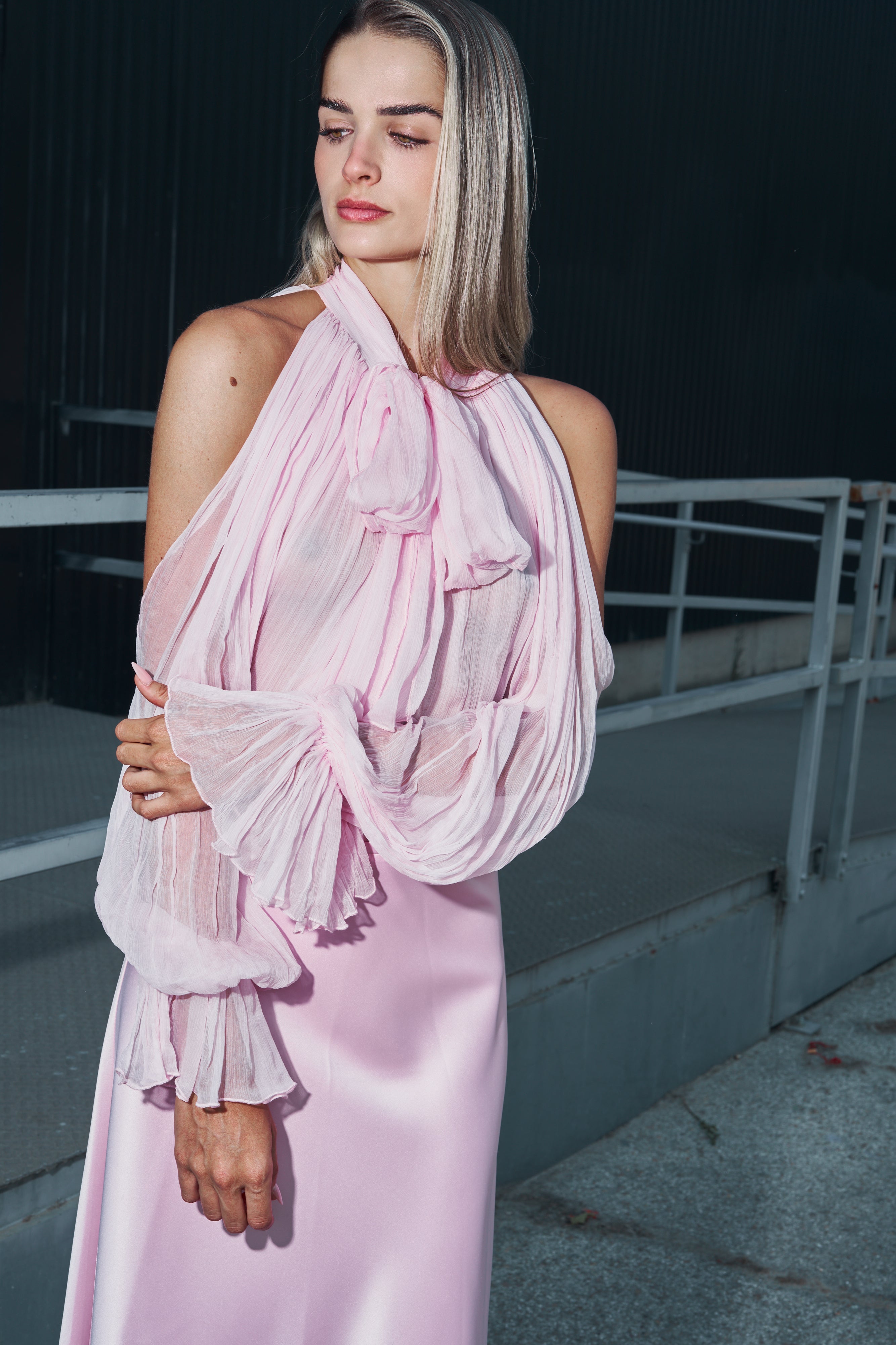 ATU Body Couture chemisier rose soie taille S chiffon