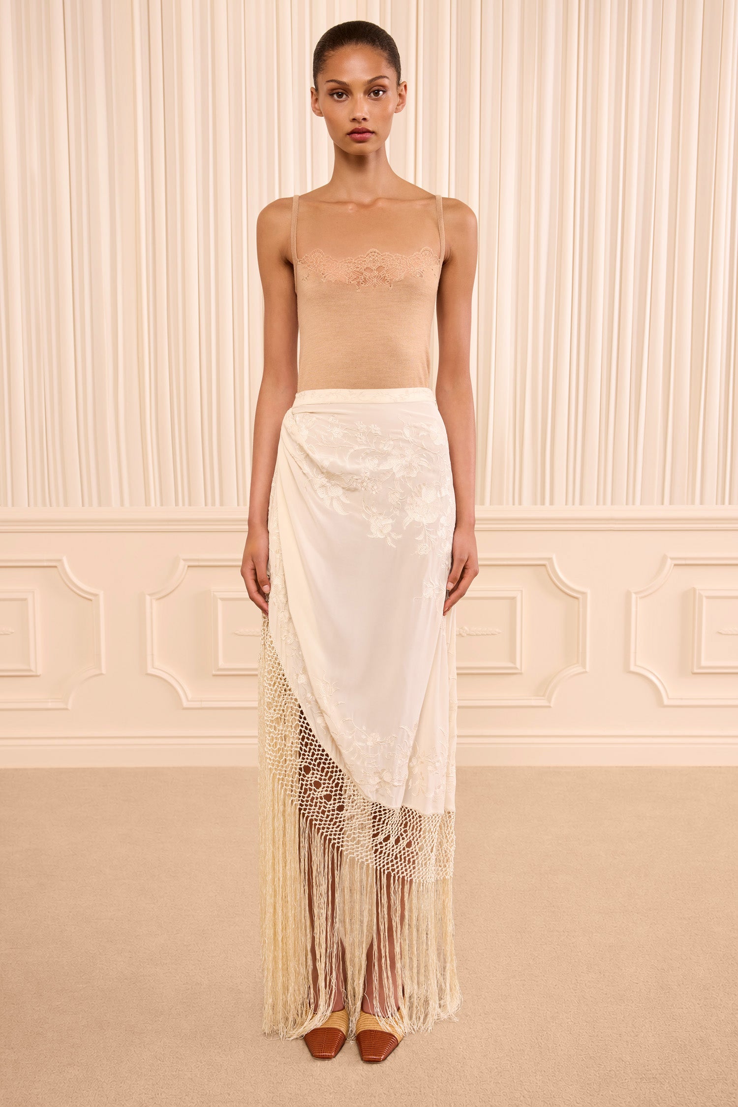 Ulla Johnson Lark Silk Fringe jupe crème soie midi
