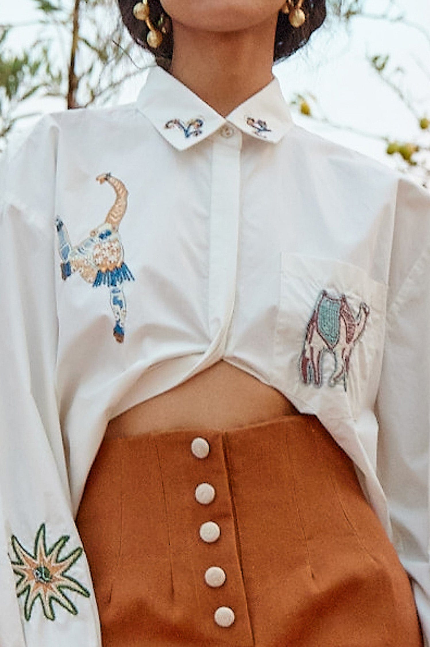 Alemais Carmine chemise coton brodée perles