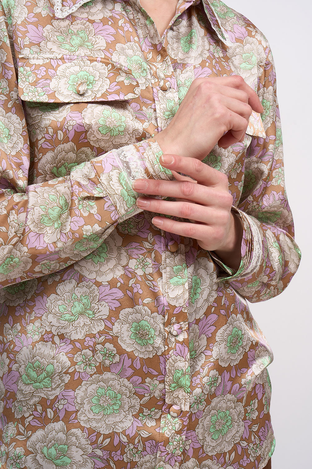 Paul & Joe Hauts Chemise GERANIUM soie imprimé pivoines