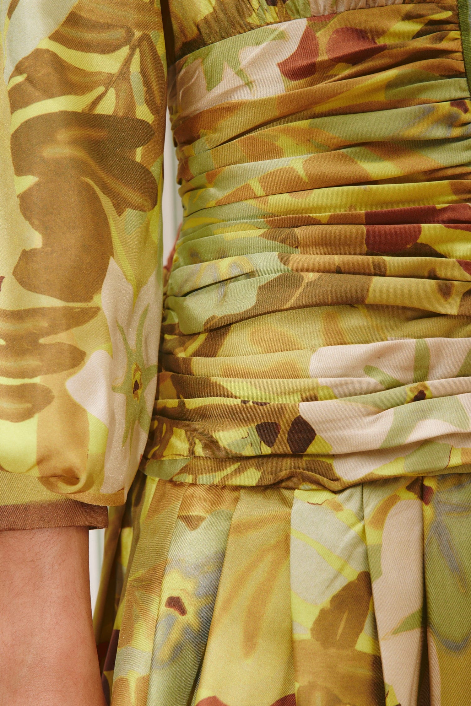 Alemäis Maxi Silk Ruched Shirtdress robe chemise soie jungle