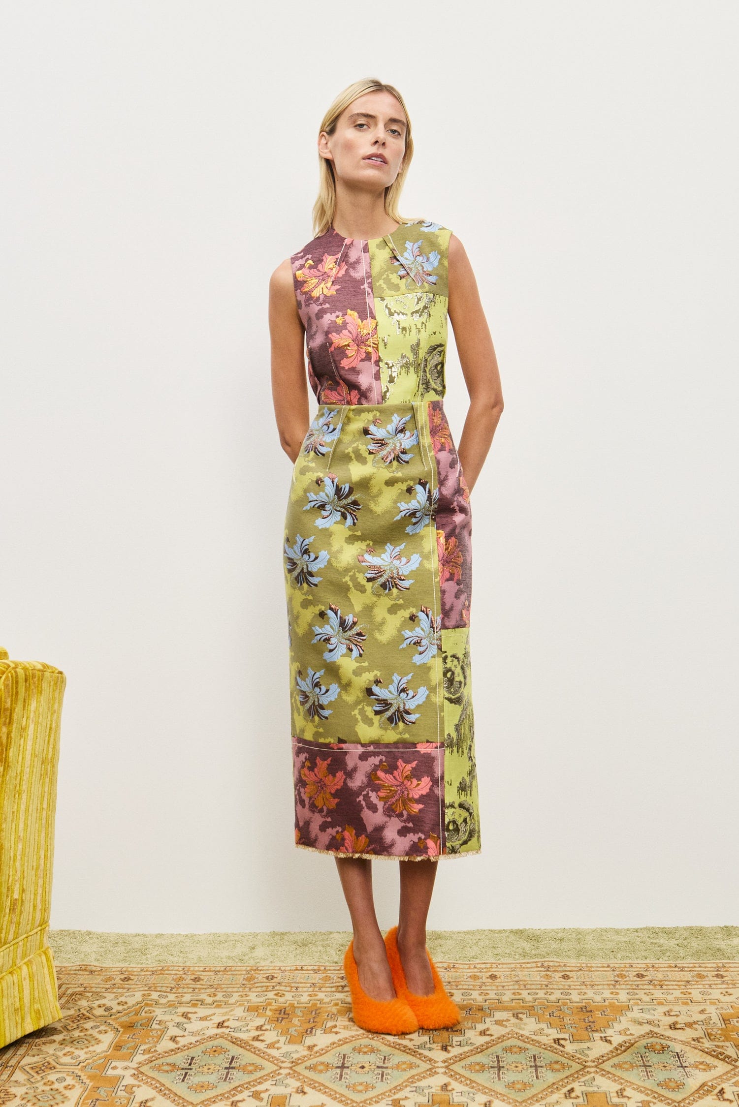 Alemaïs Adriana robe midi jacquard doré franges