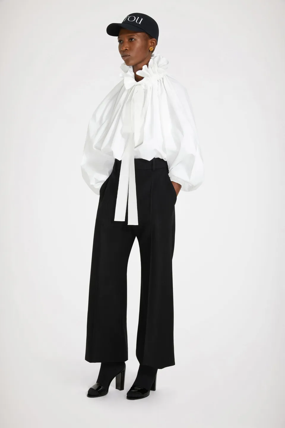 Patou H22TR0010003999B pantalon laine noir Black