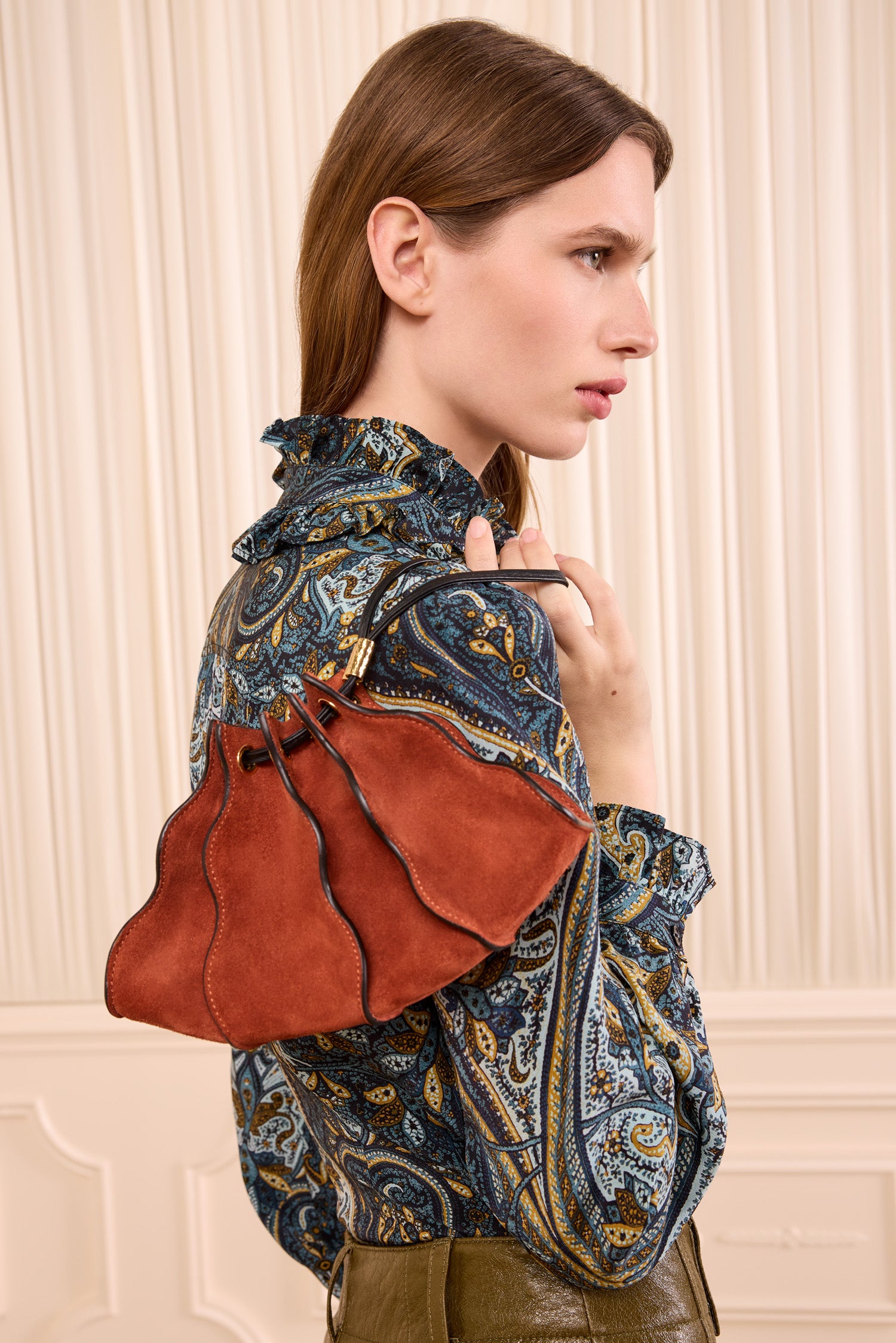 Ulla Johnson Adria Small Crossbody sac rouille daim