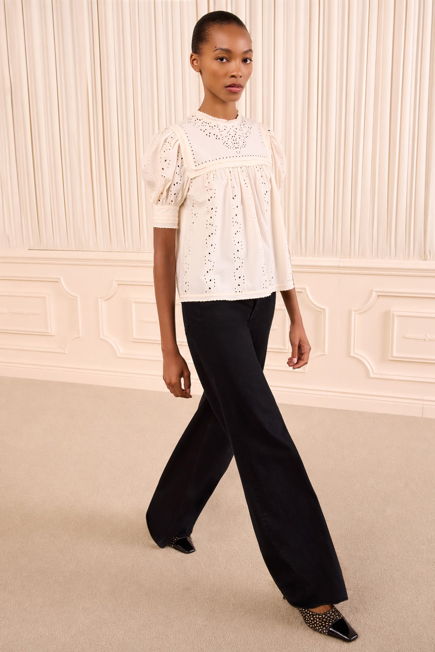 Ulla Johnson Una Haut Coton Ivoire Manches Courtes Brode