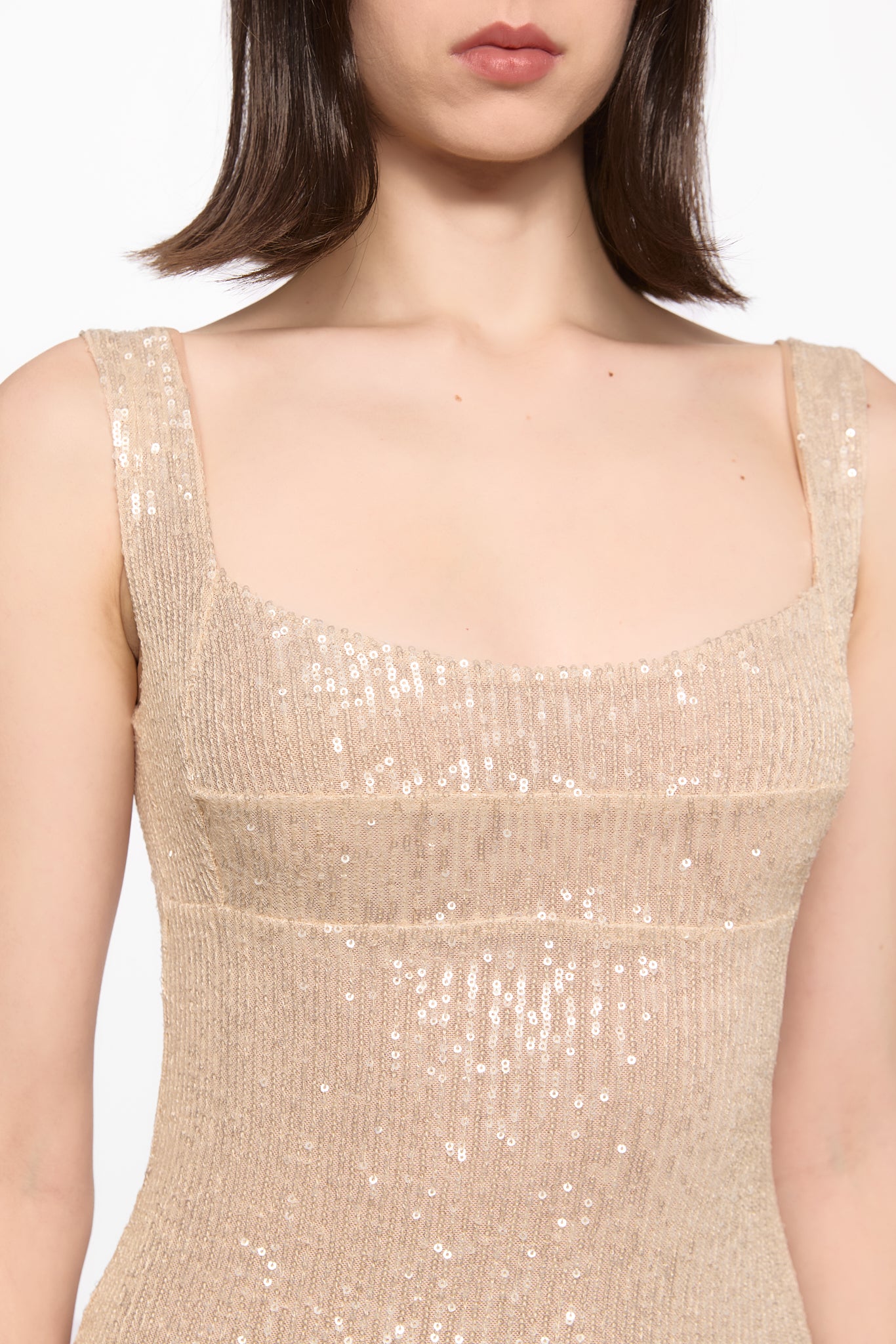 ATU Body Couture Sequins robe midi sequins nude plumes col montant