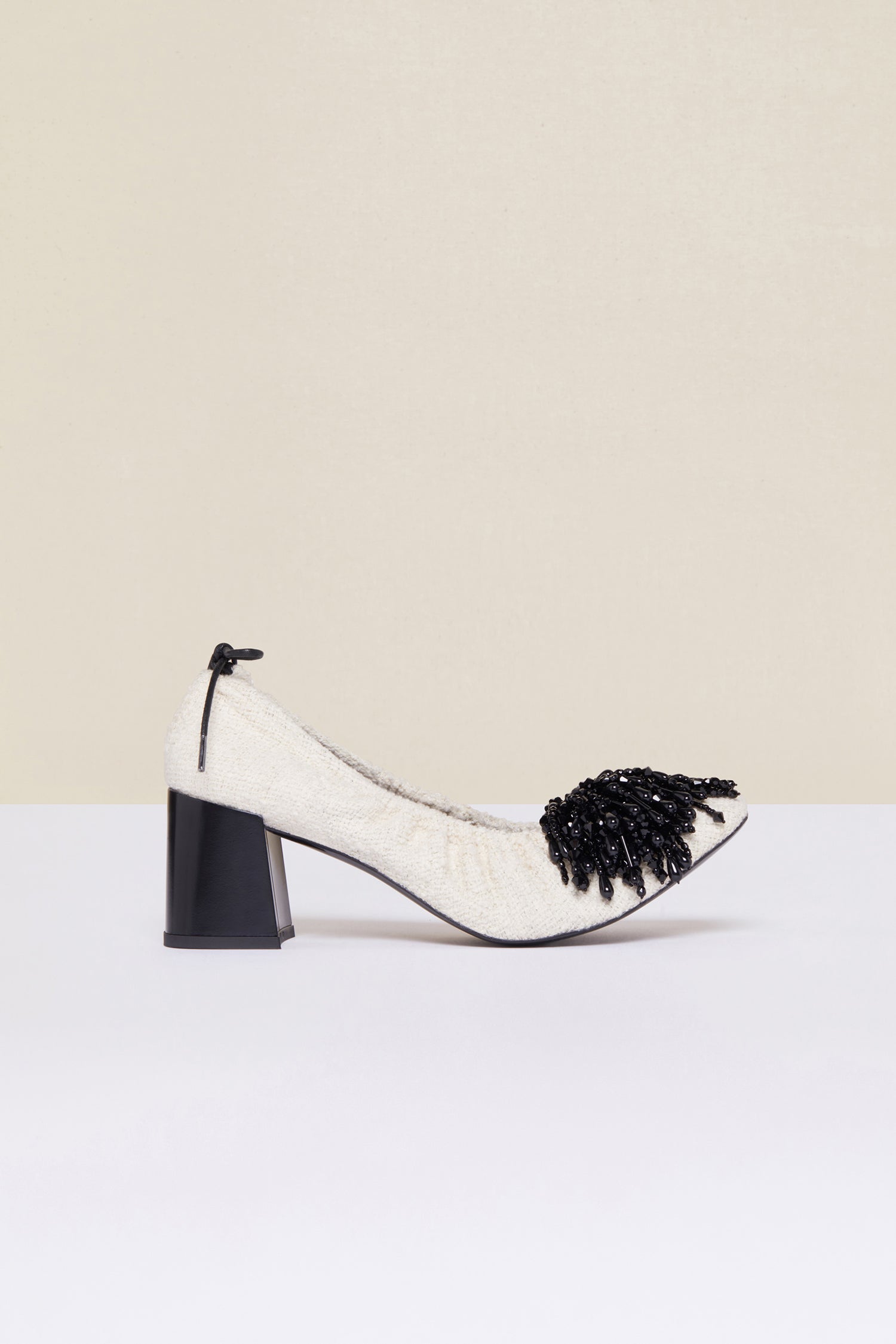 Patou FO005 escarpins tweed sable perles