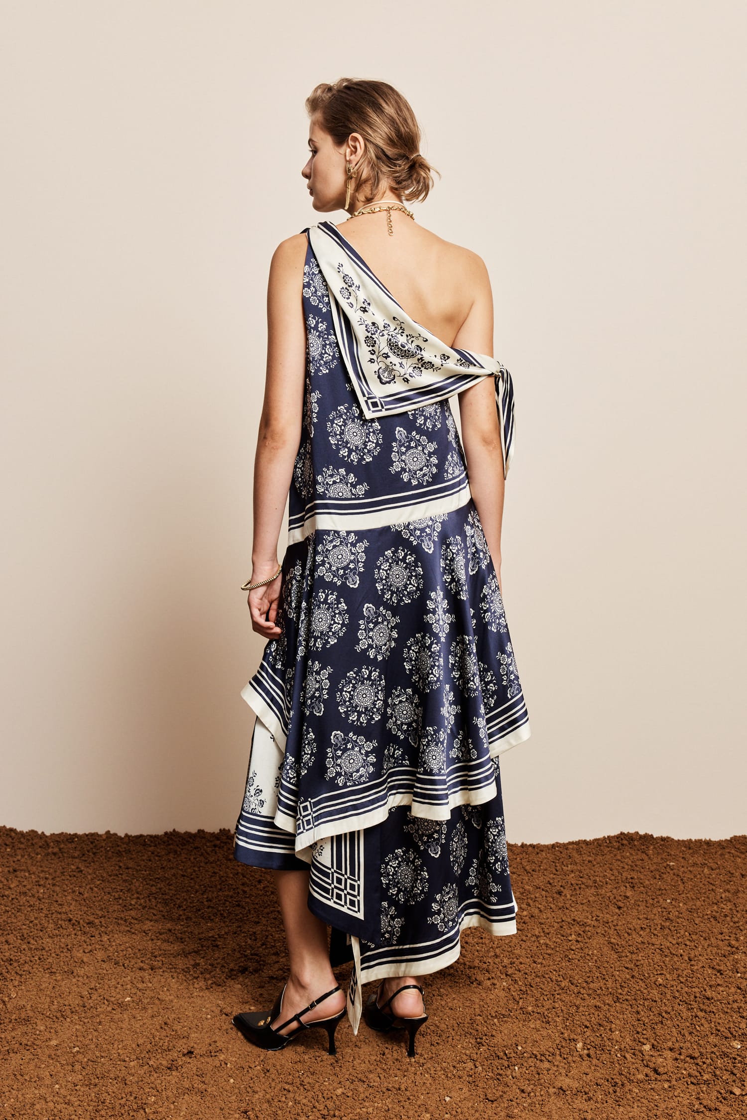 Alemäis Banderra Silk Scarf Dress robe midi soie taille 8