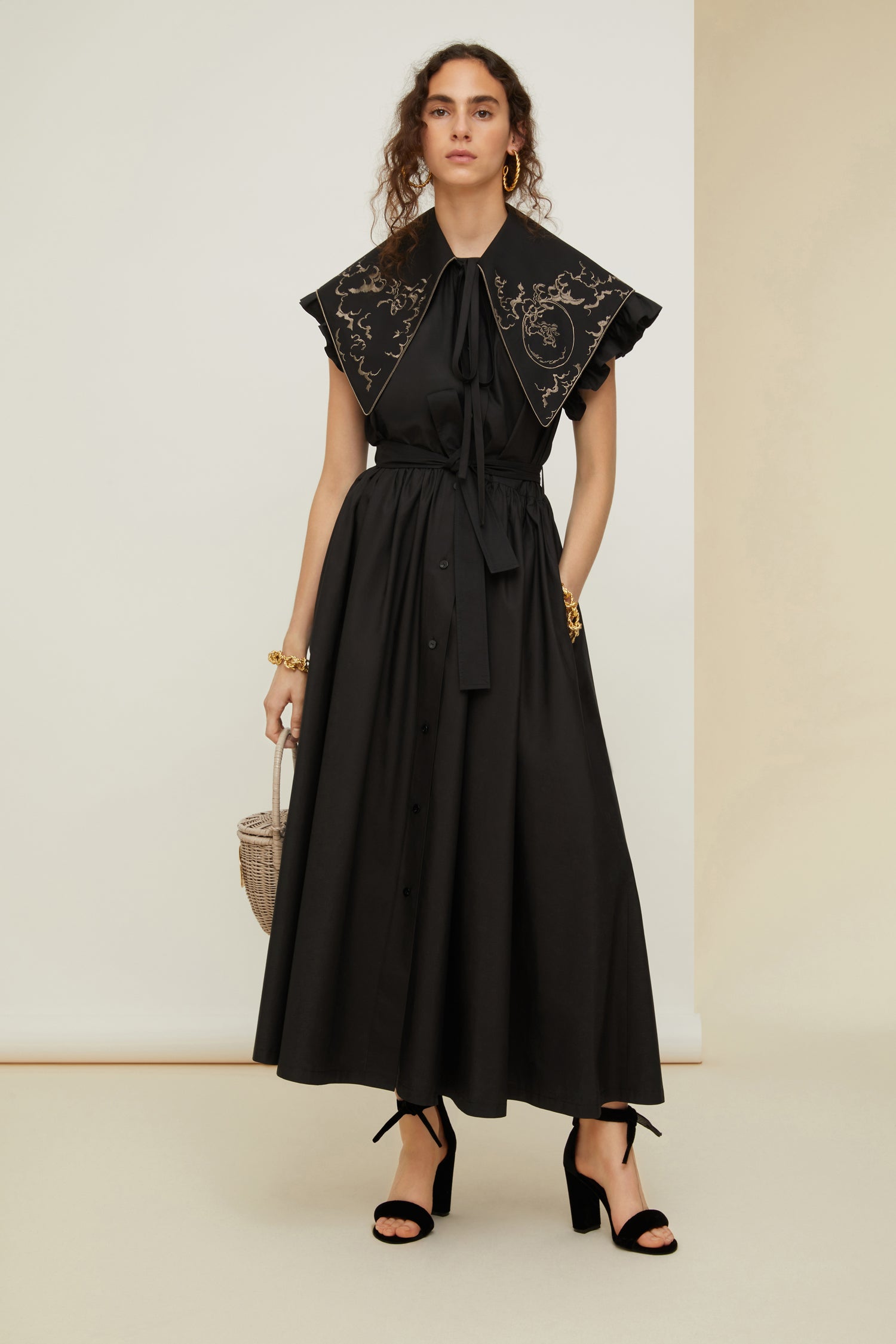 Patou DR087 robe coton maxi noire volants