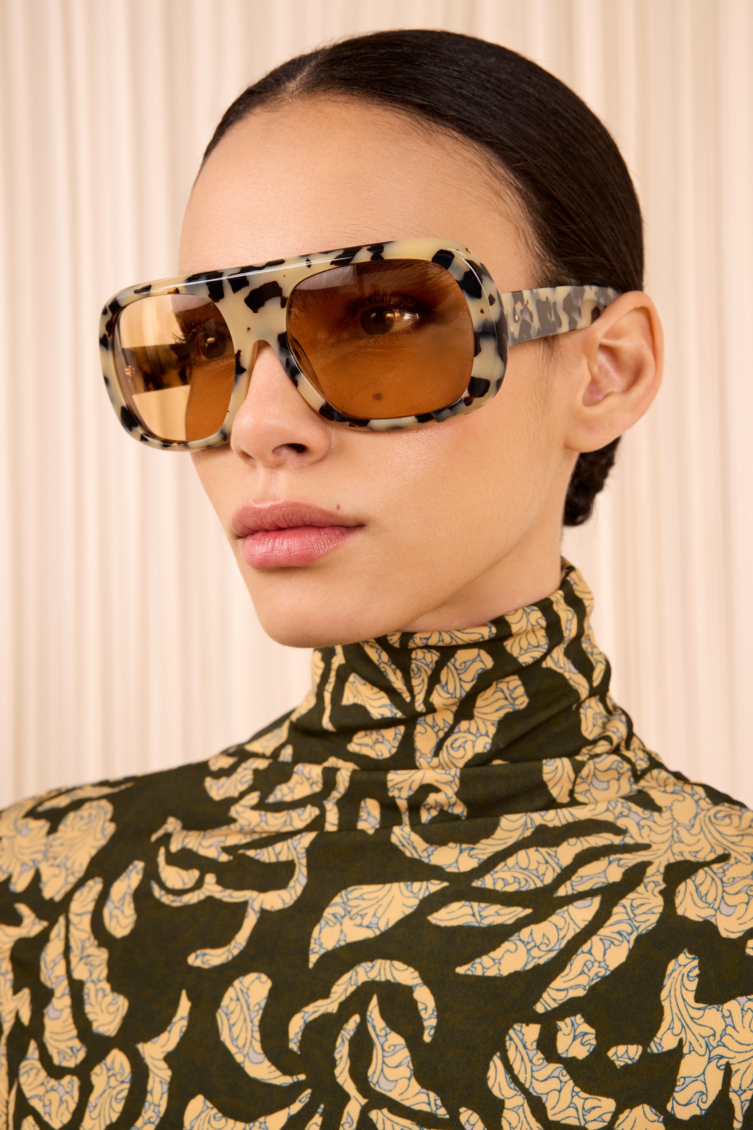 Ulla Johnson Briar lunettes oversize écaille sable