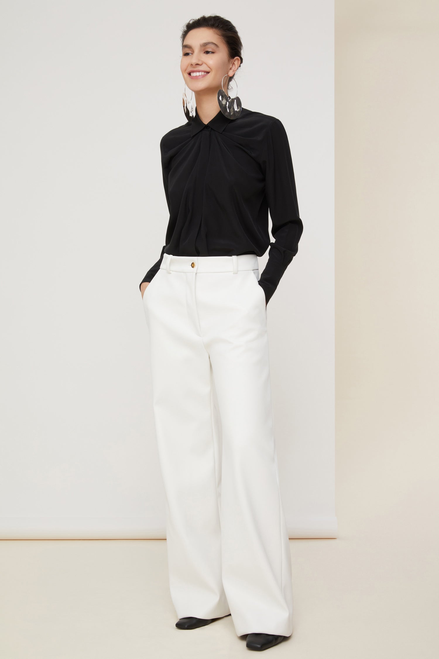 Patou TR002 pantalon cuir vegan ivoire droit